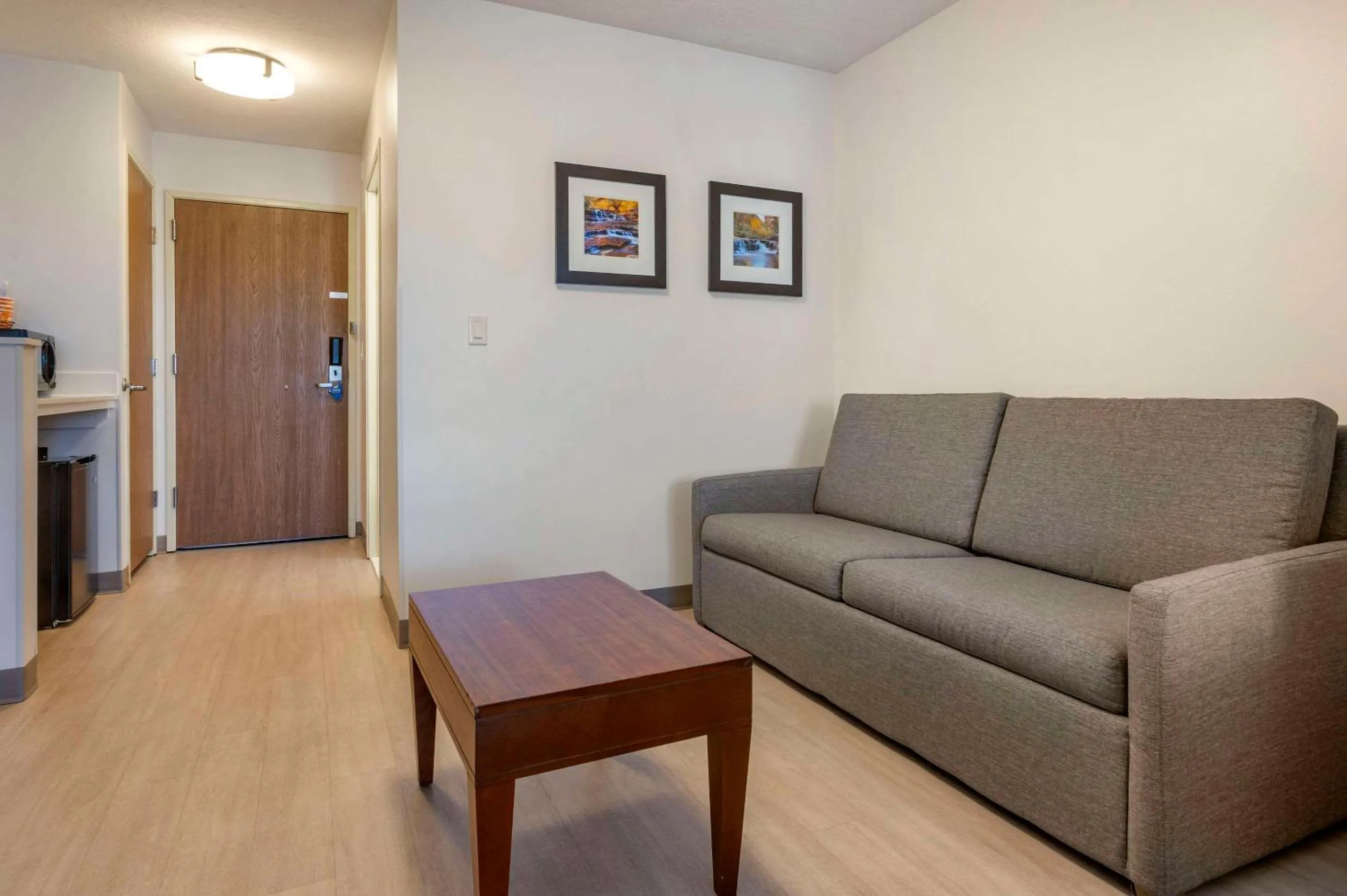 Bedroom in Comfort Inn & Suites Beaver - Interstate 15 North