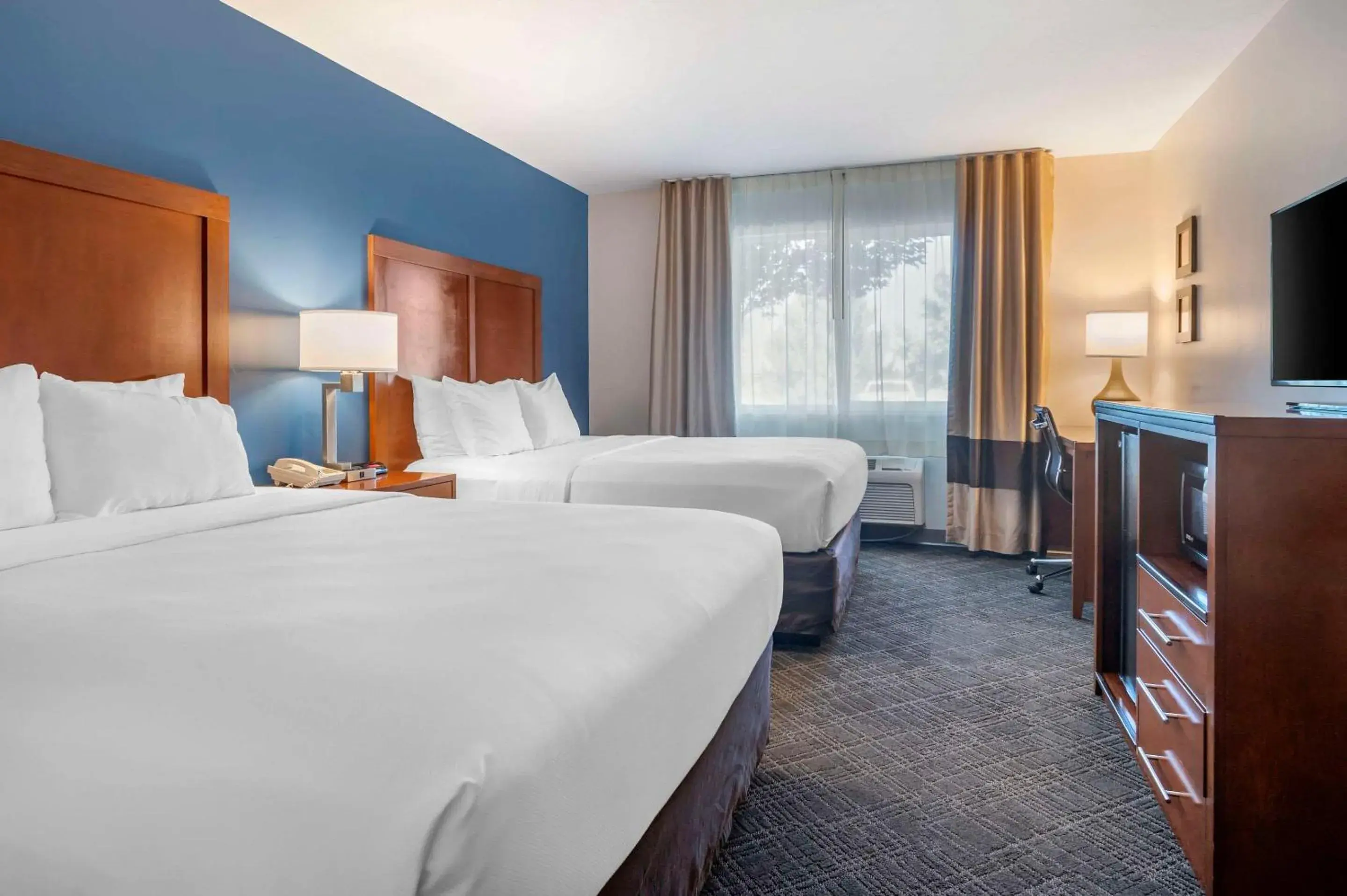 Bedroom, Bed in Comfort Inn & Suites Beaver - Interstate 15 North Bedroom, Bed in Comfort Inn & Suites Beaver - Interstate 15 North