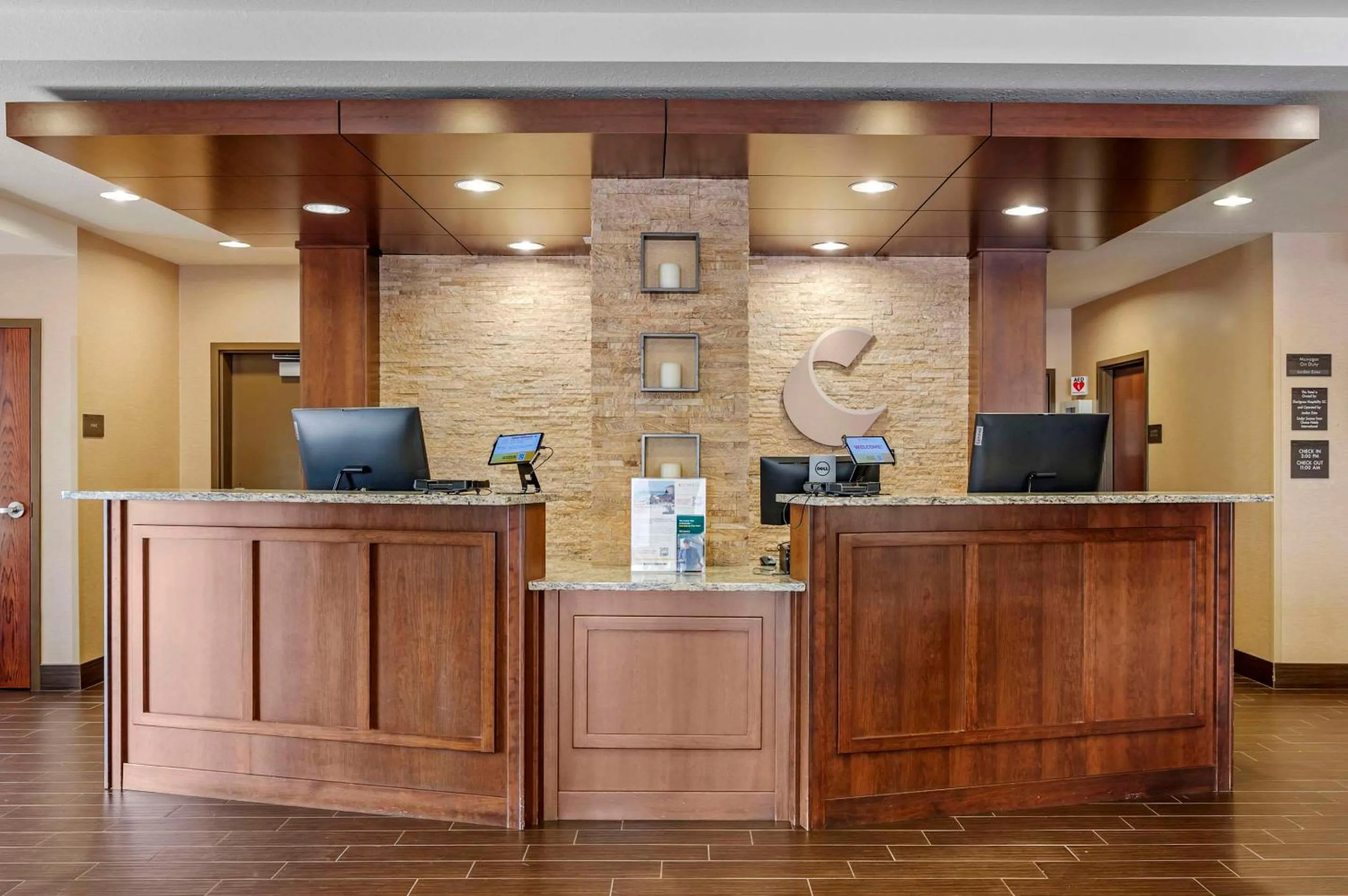 Lobby or reception in Comfort Inn & Suites