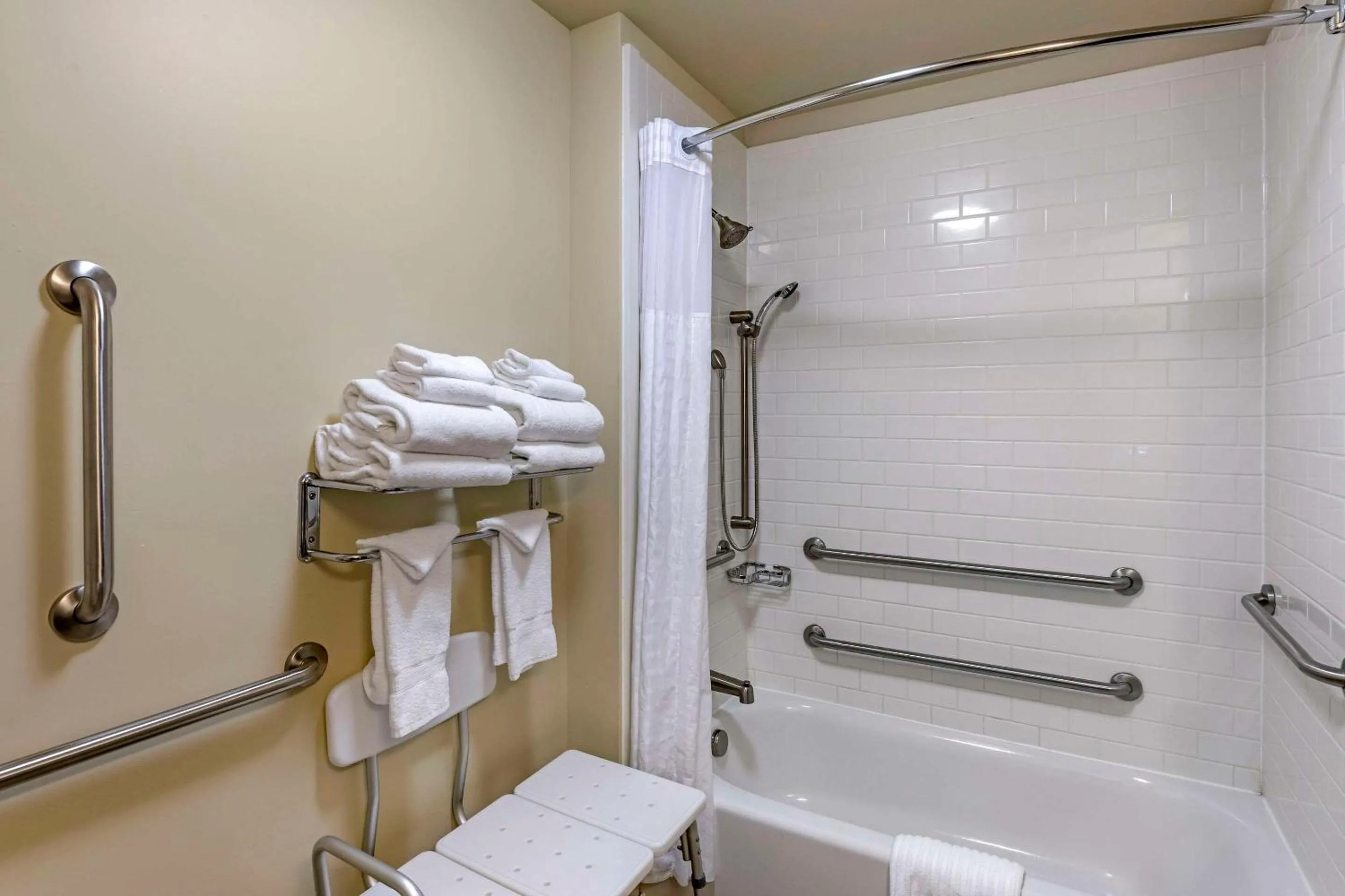 Bedroom in Comfort Inn & Suites