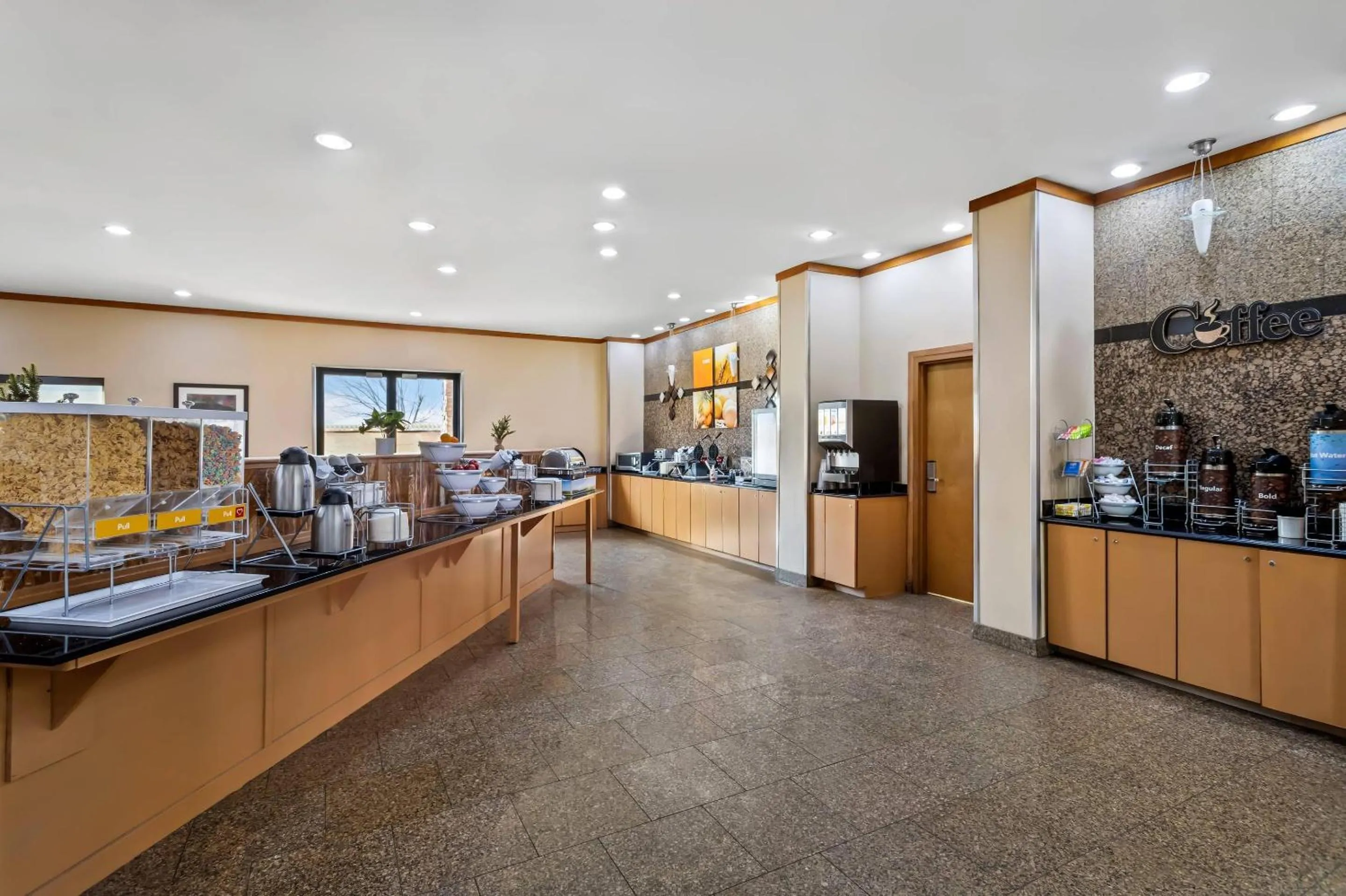 Breakfast in Comfort Suites Roswell North