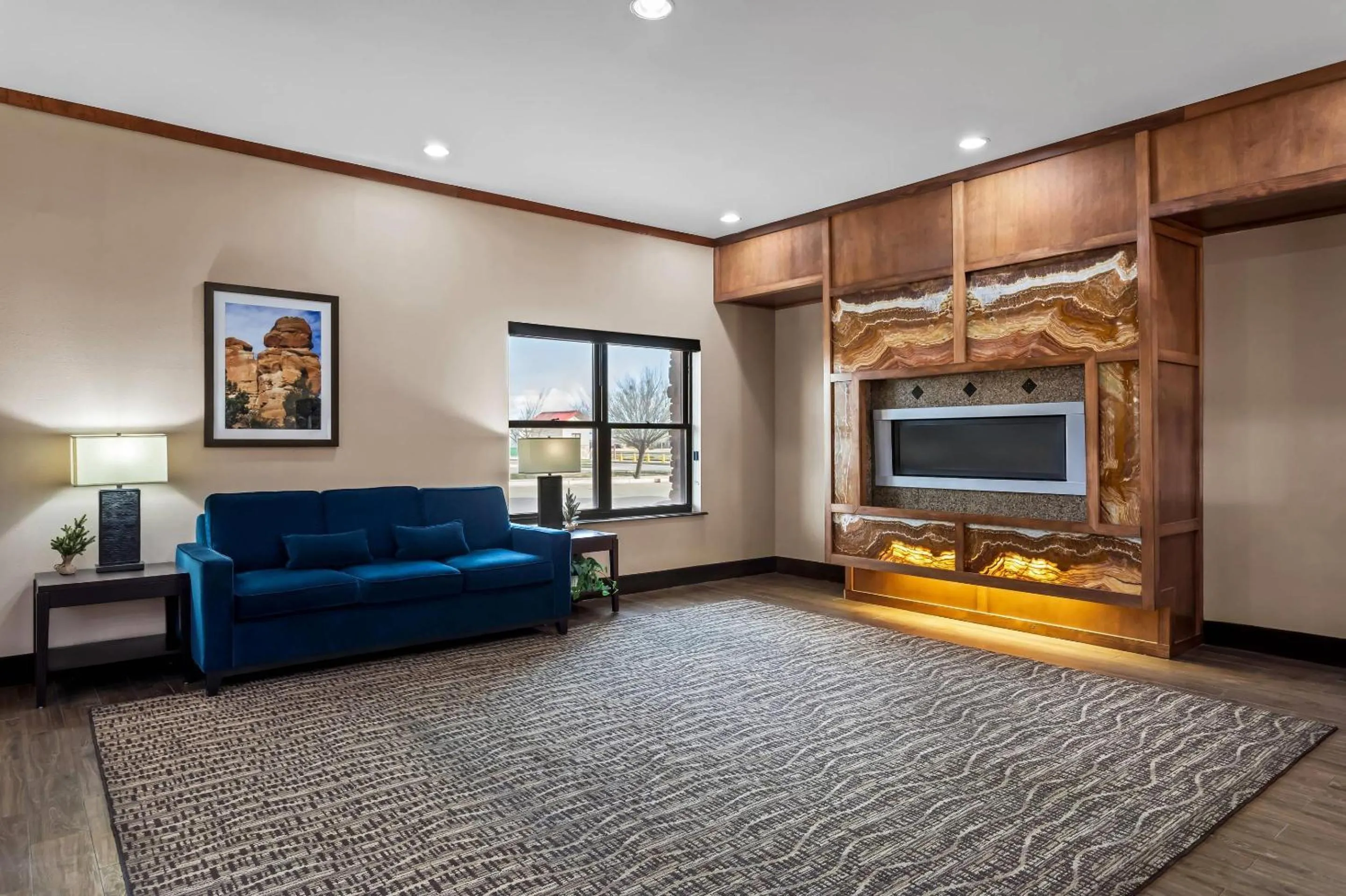 Lobby or reception in Comfort Suites Roswell North