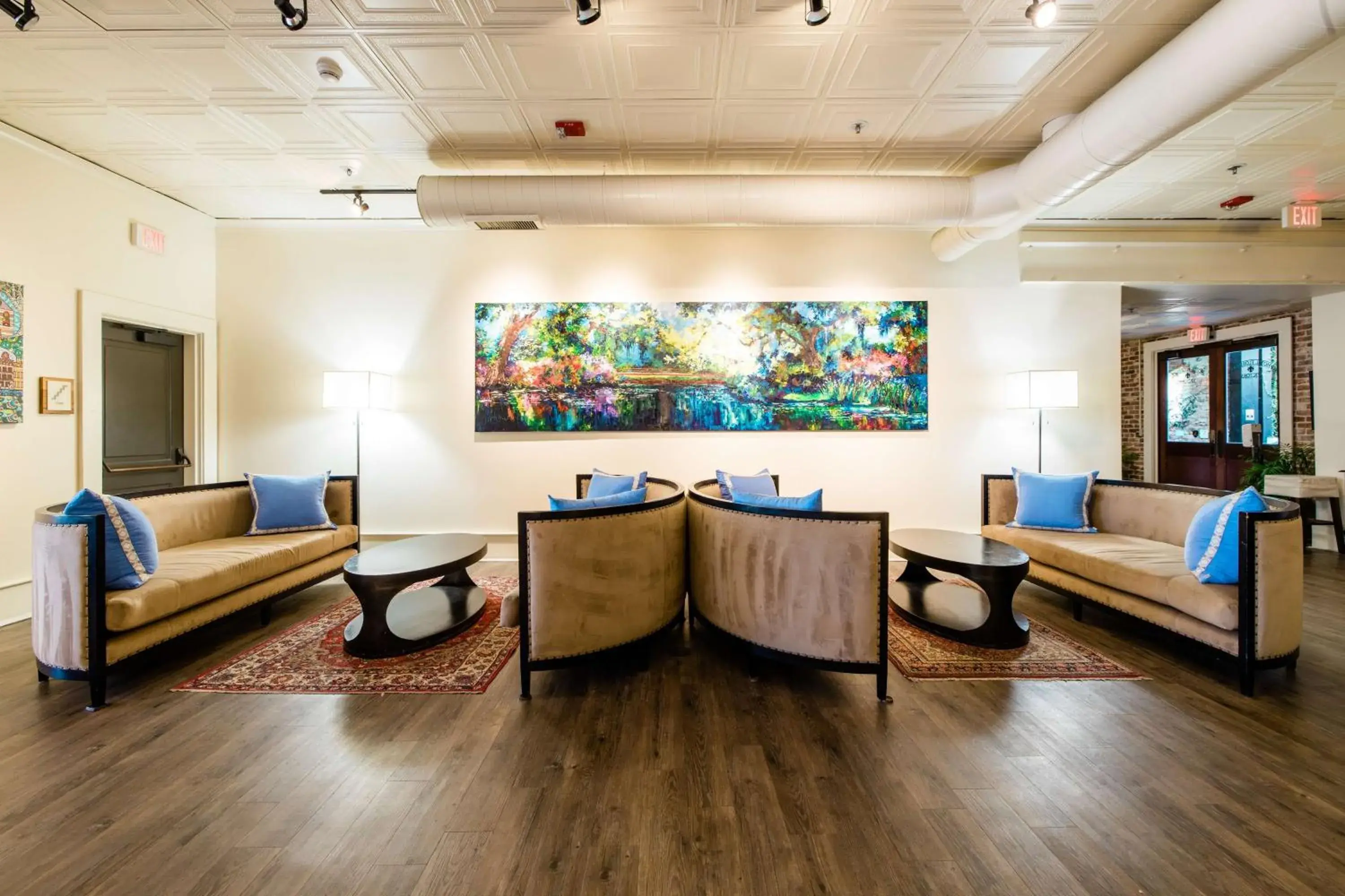 Lobby or reception in Hotel Florence, Tapestry Collection by Hilton Lobby or reception in Hotel Florence, Tapestry Collection by Hilton
