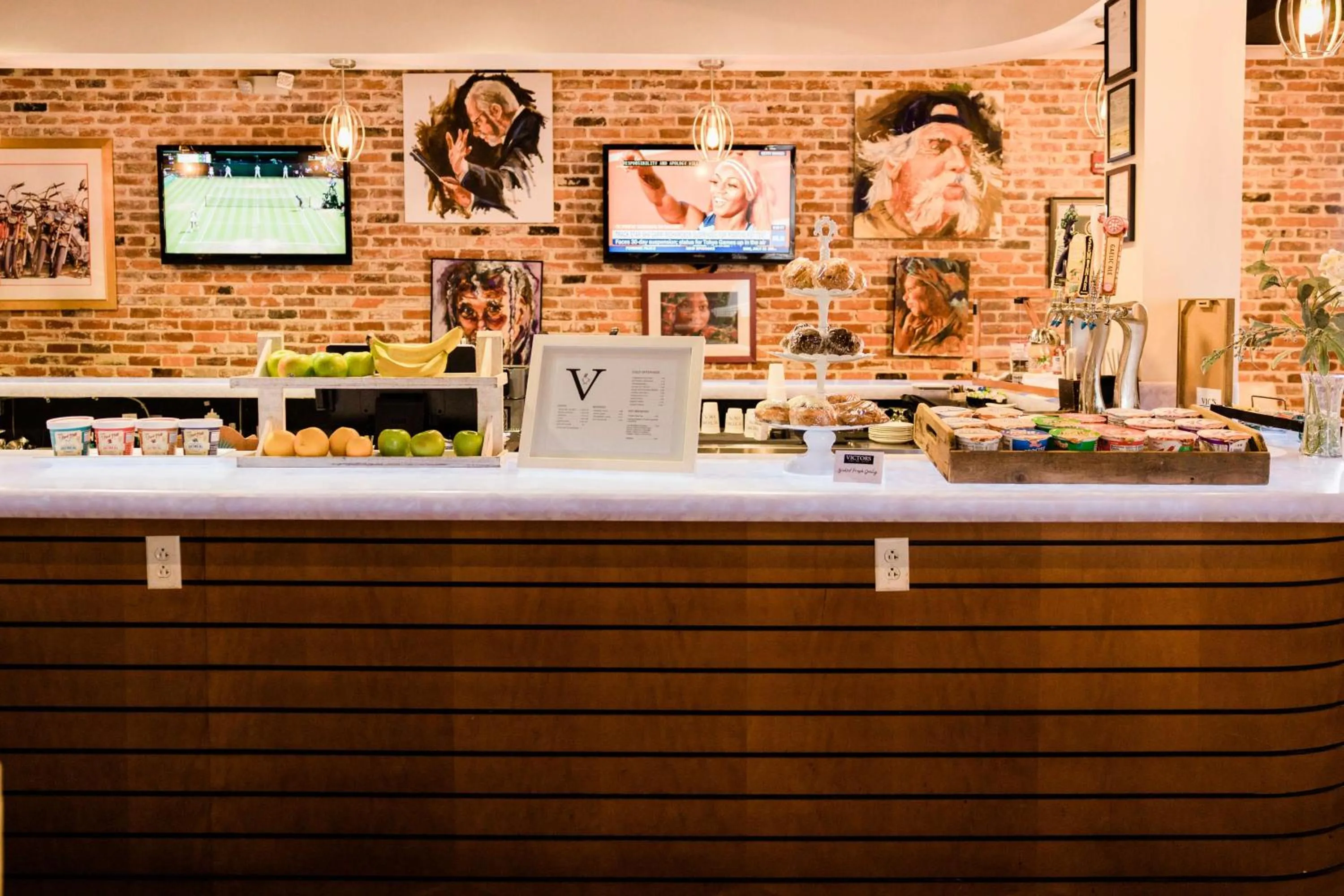 Breakfast in Hotel Florence, Tapestry Collection by Hilton