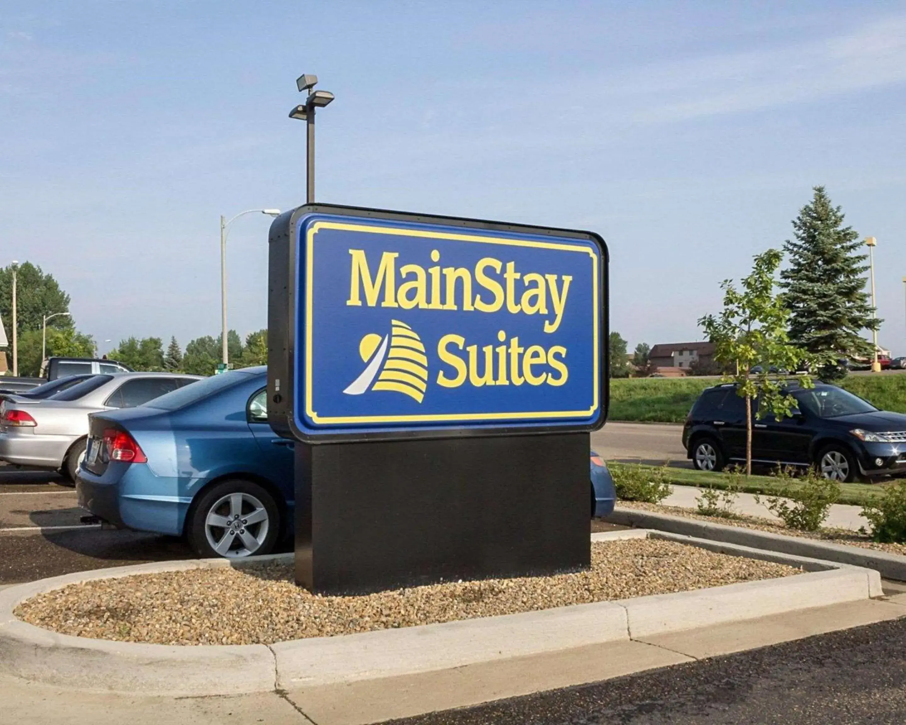 Property building in MainStay Suites Bismarck Property building in MainStay Suites Bismarck