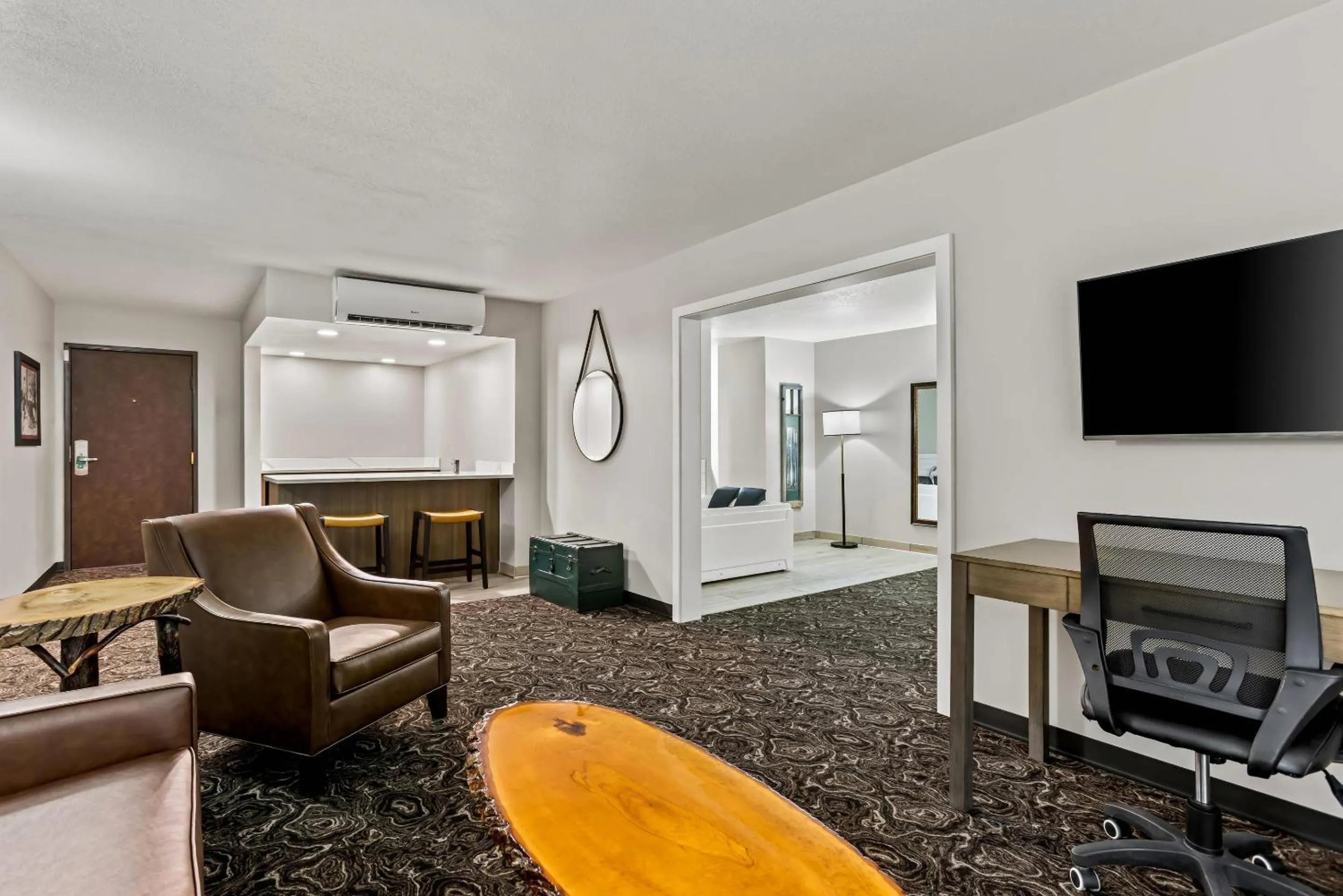 Bedroom in Lumber Jack Lodge, an Ascend Collection Hotel