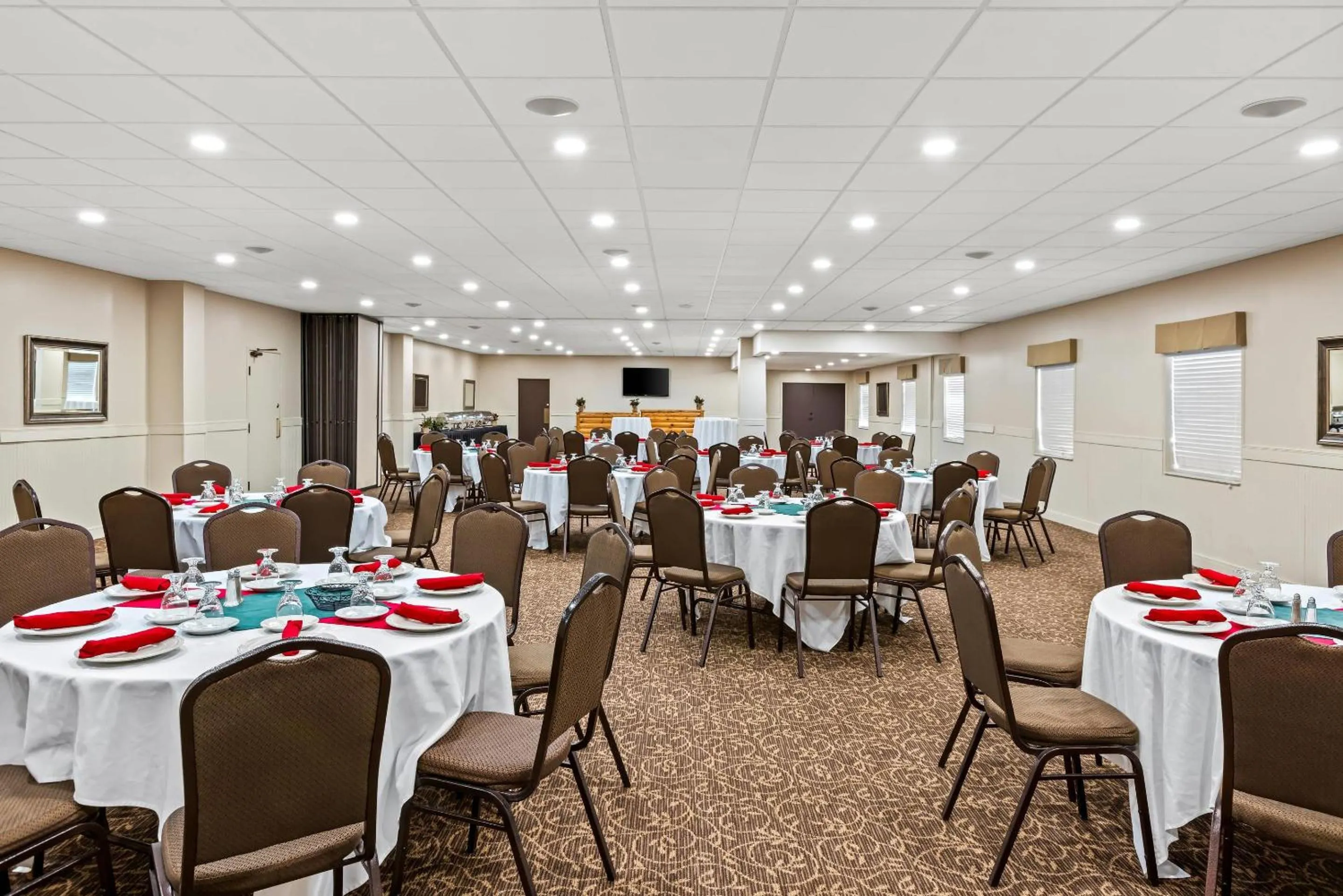 Meeting/conference room in Lumber Jack Lodge, an Ascend Collection Hotel