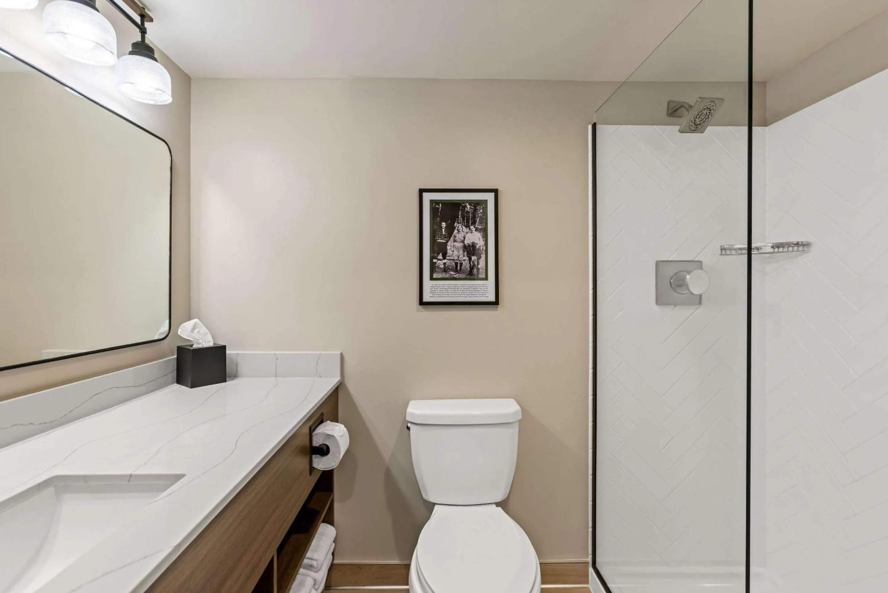 Bedroom in Lumber Jack Lodge, Ascend Hotel Collection