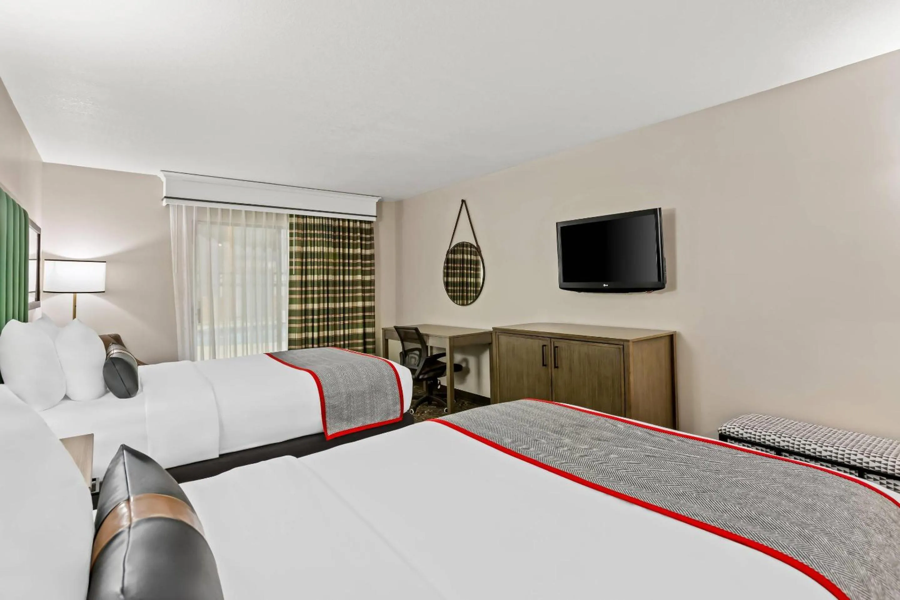 Bedroom, Bed in Lumber Jack Lodge, an Ascend Collection Hotel