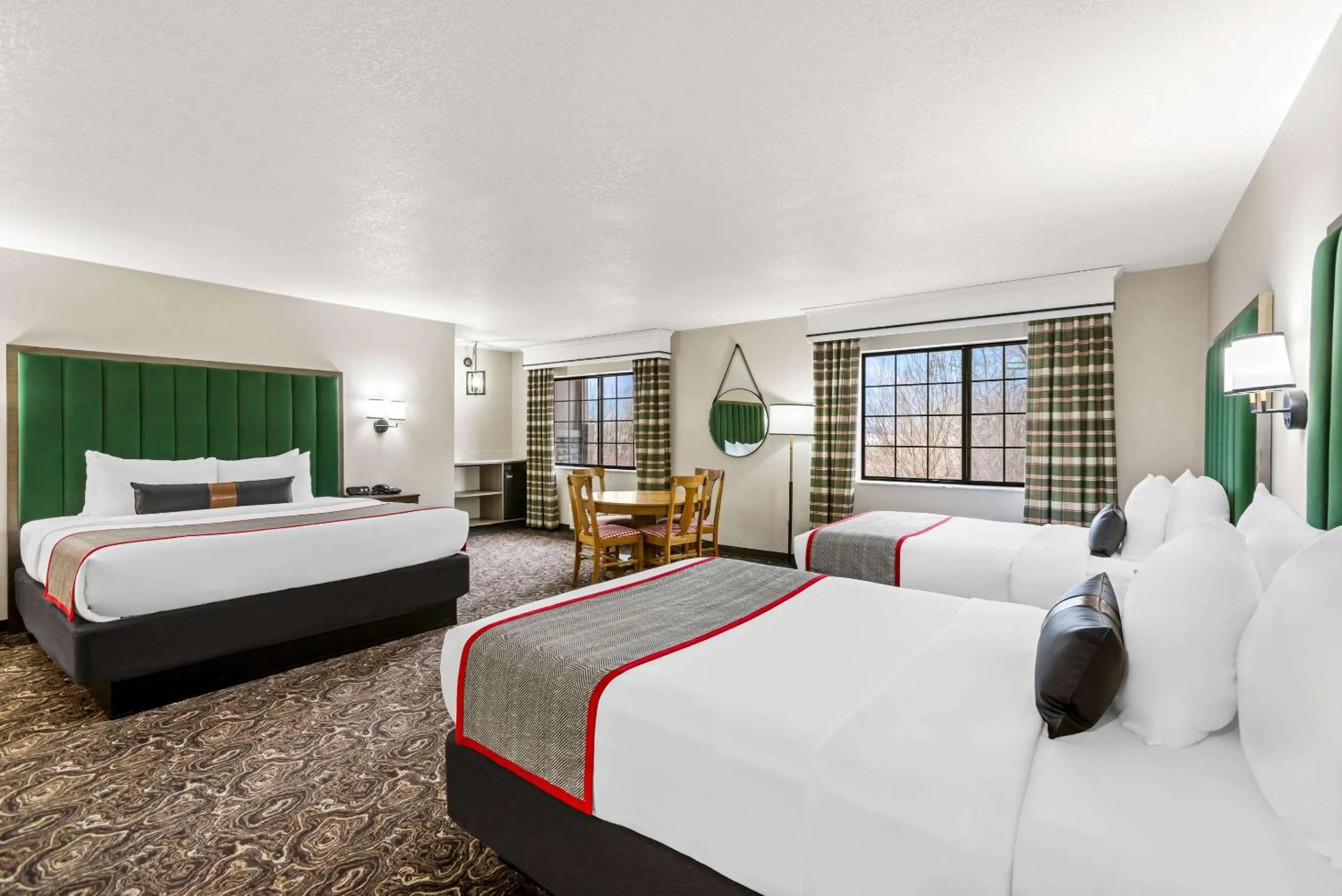 Bedroom in Lumber Jack Lodge, Ascend Hotel Collection