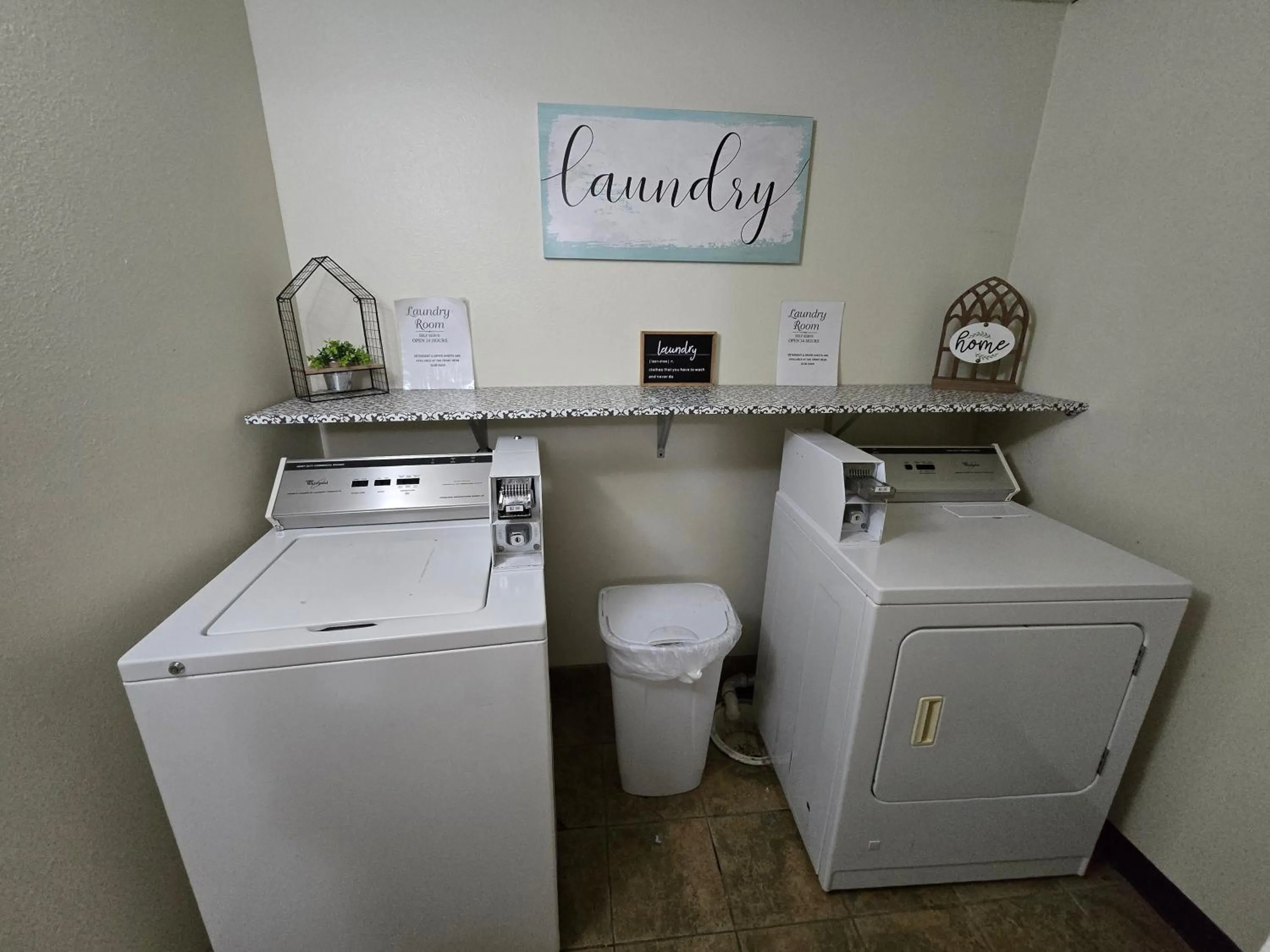 laundry in Quality Inn Durand I-69