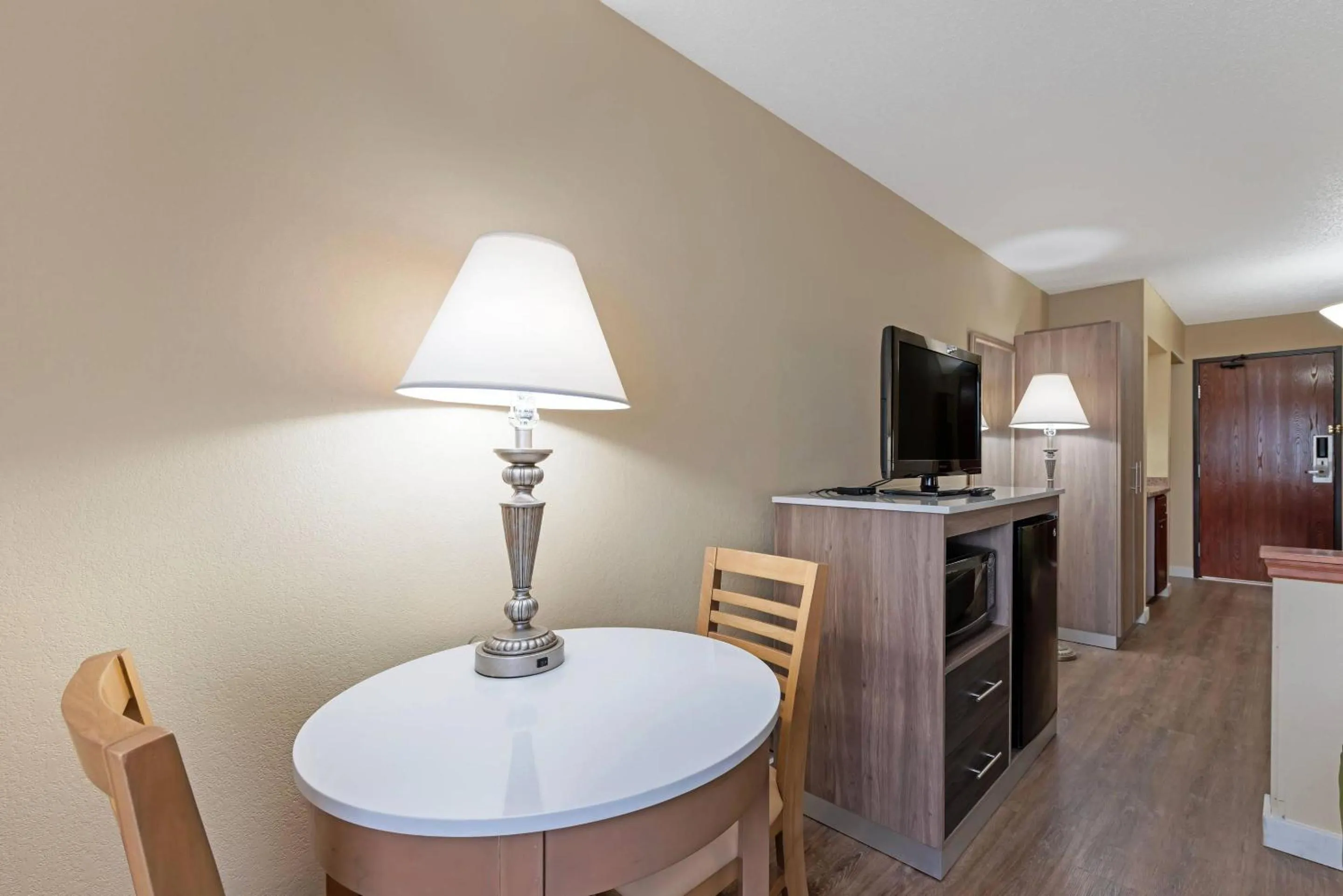 Bedroom in Quality Inn Bemidji