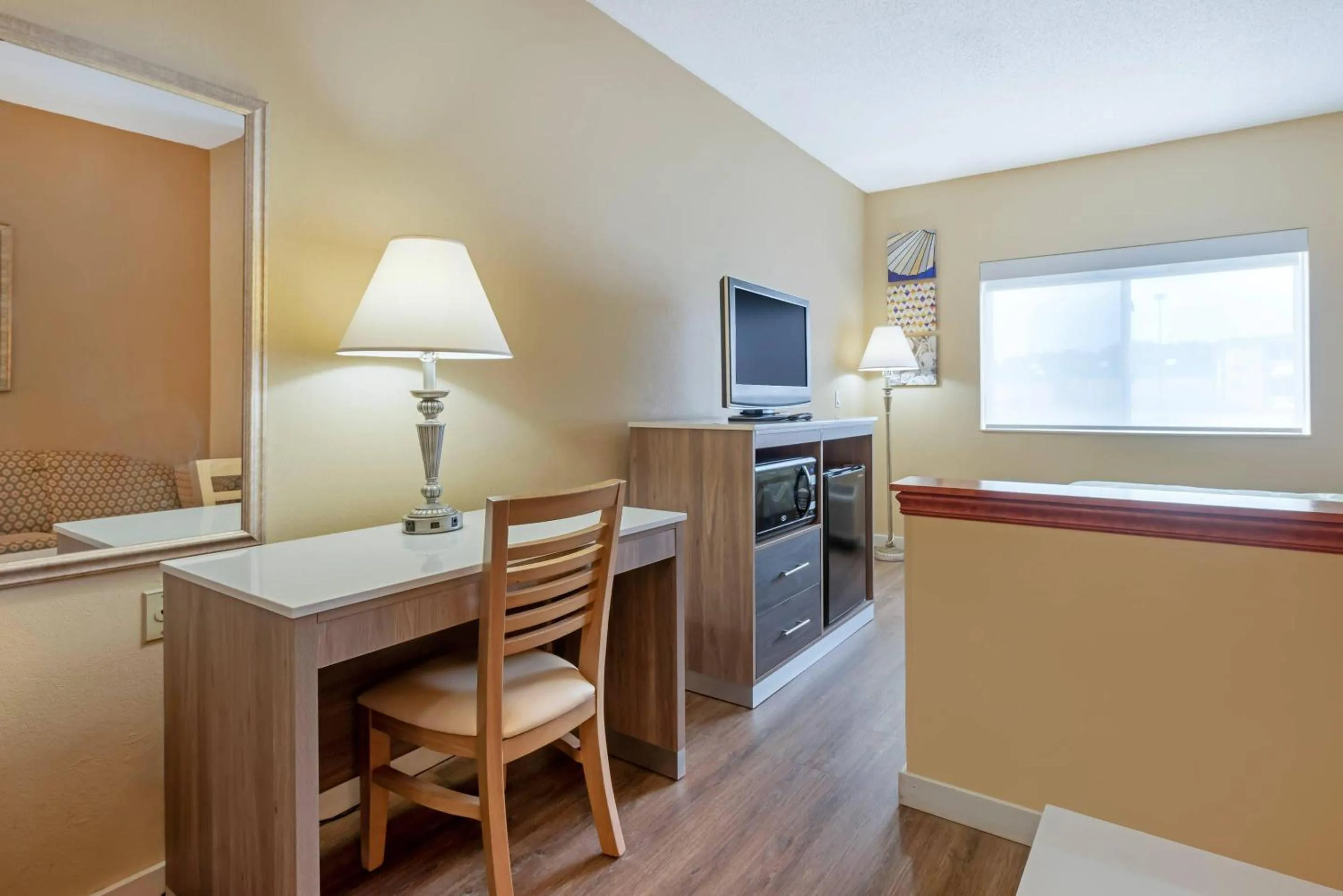 Bedroom in Quality Inn Bemidji