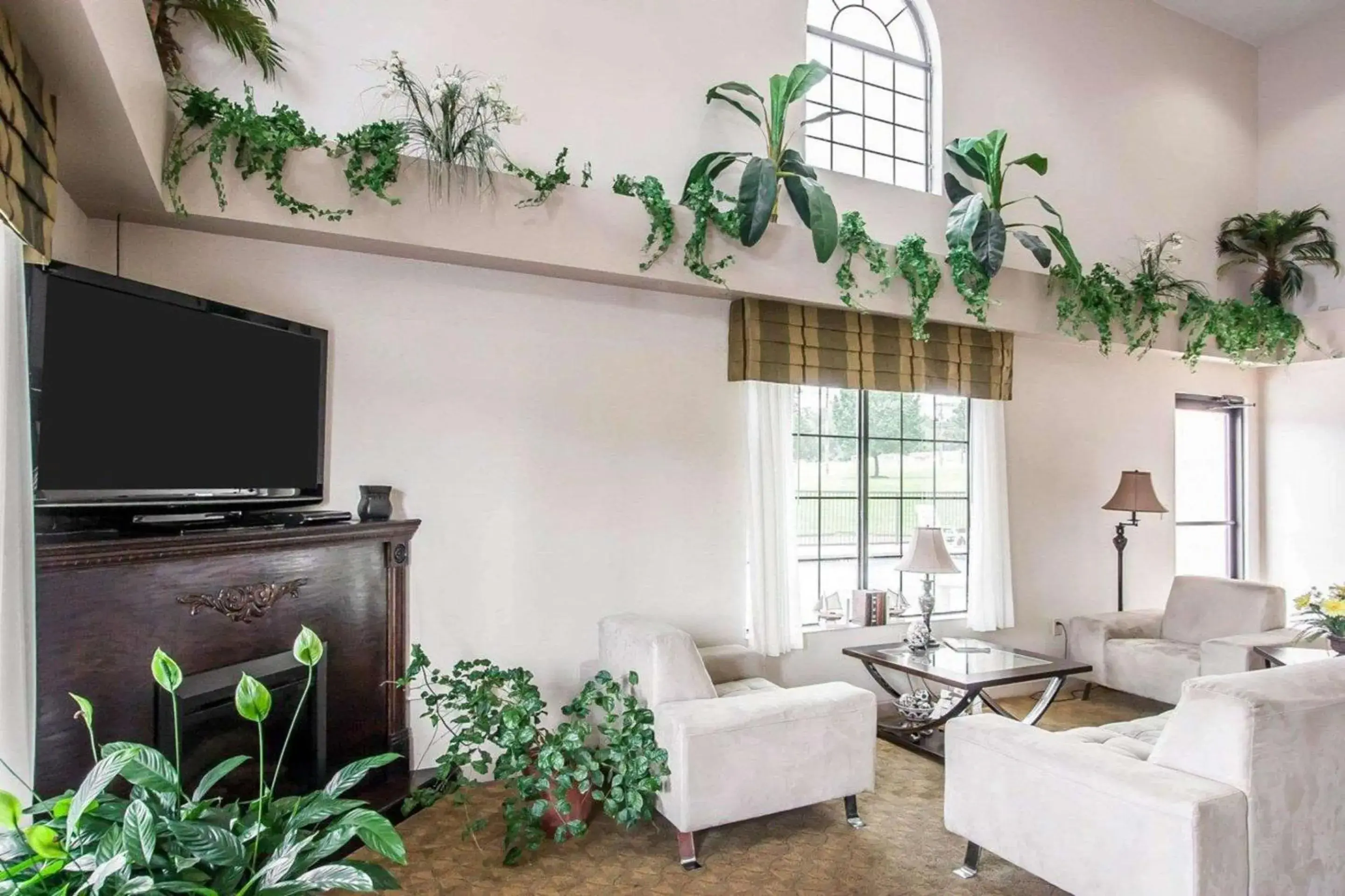 Lobby or reception in Quality Inn Savannah South Lobby or reception in Quality Inn Savannah South