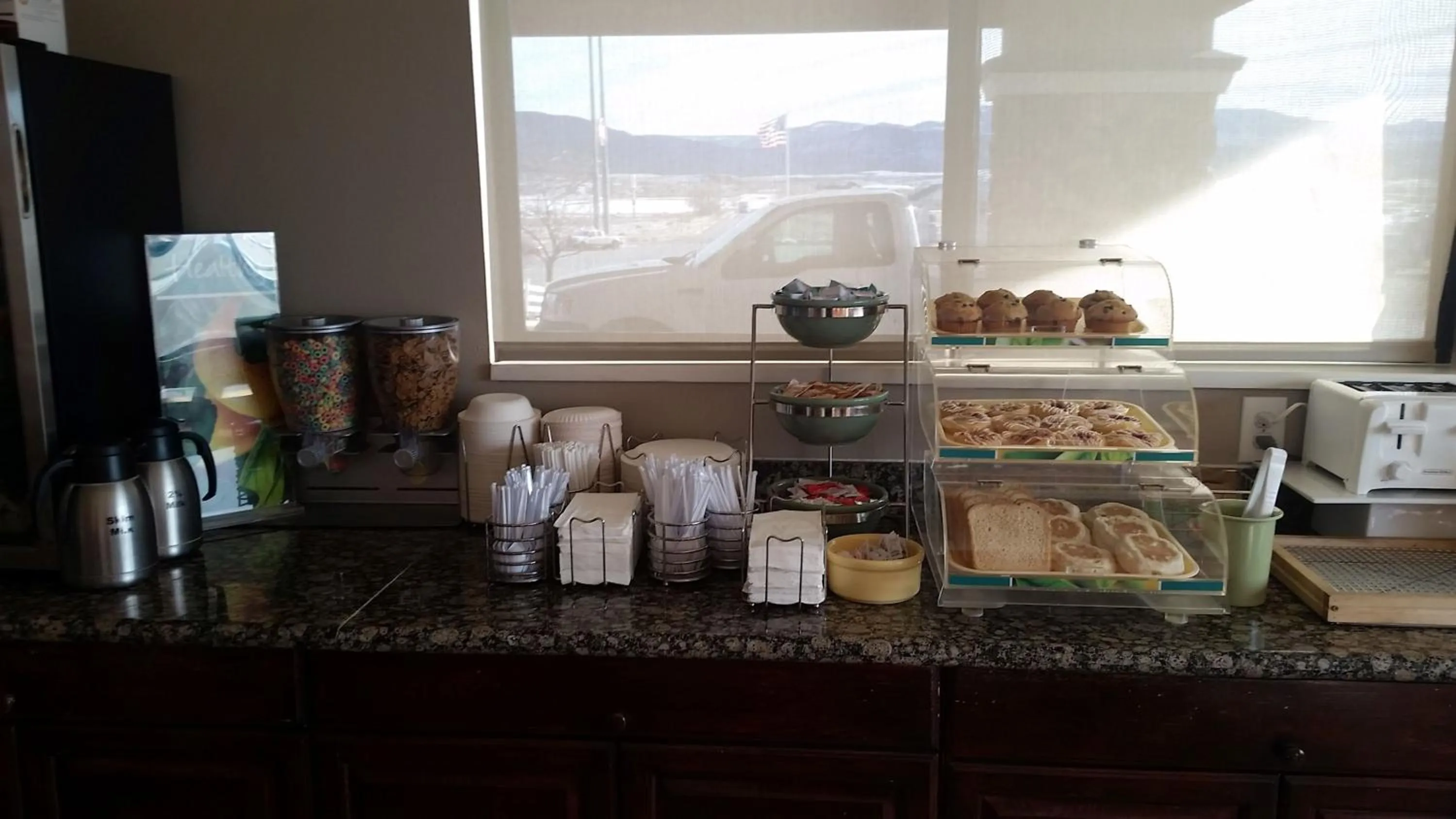 Breakfast in Wingate by Wyndham Beaver I-15