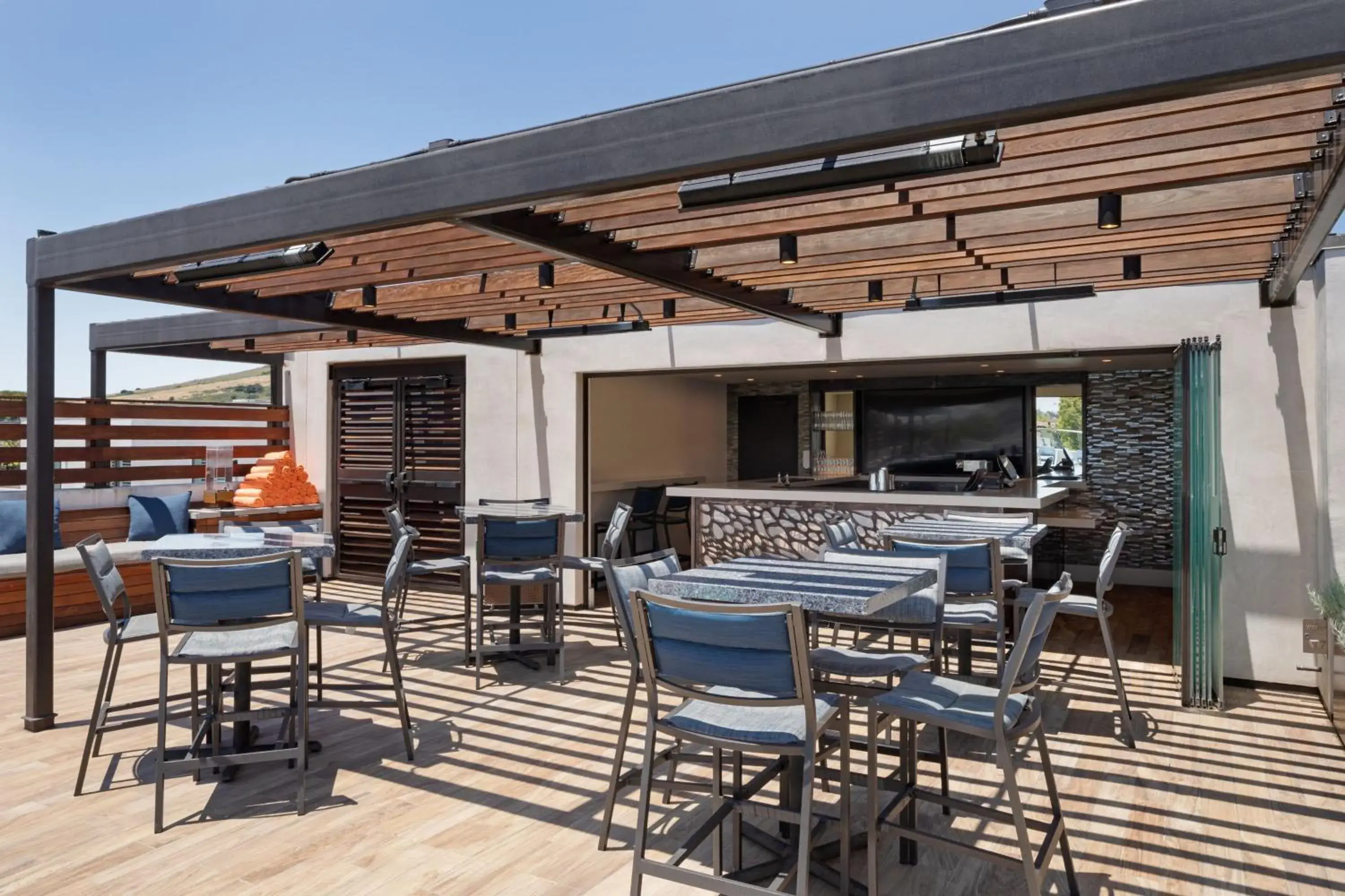 Swimming pool in HOTEL CERRO, Autograph Collection Swimming pool in HOTEL CERRO, Autograph Collection