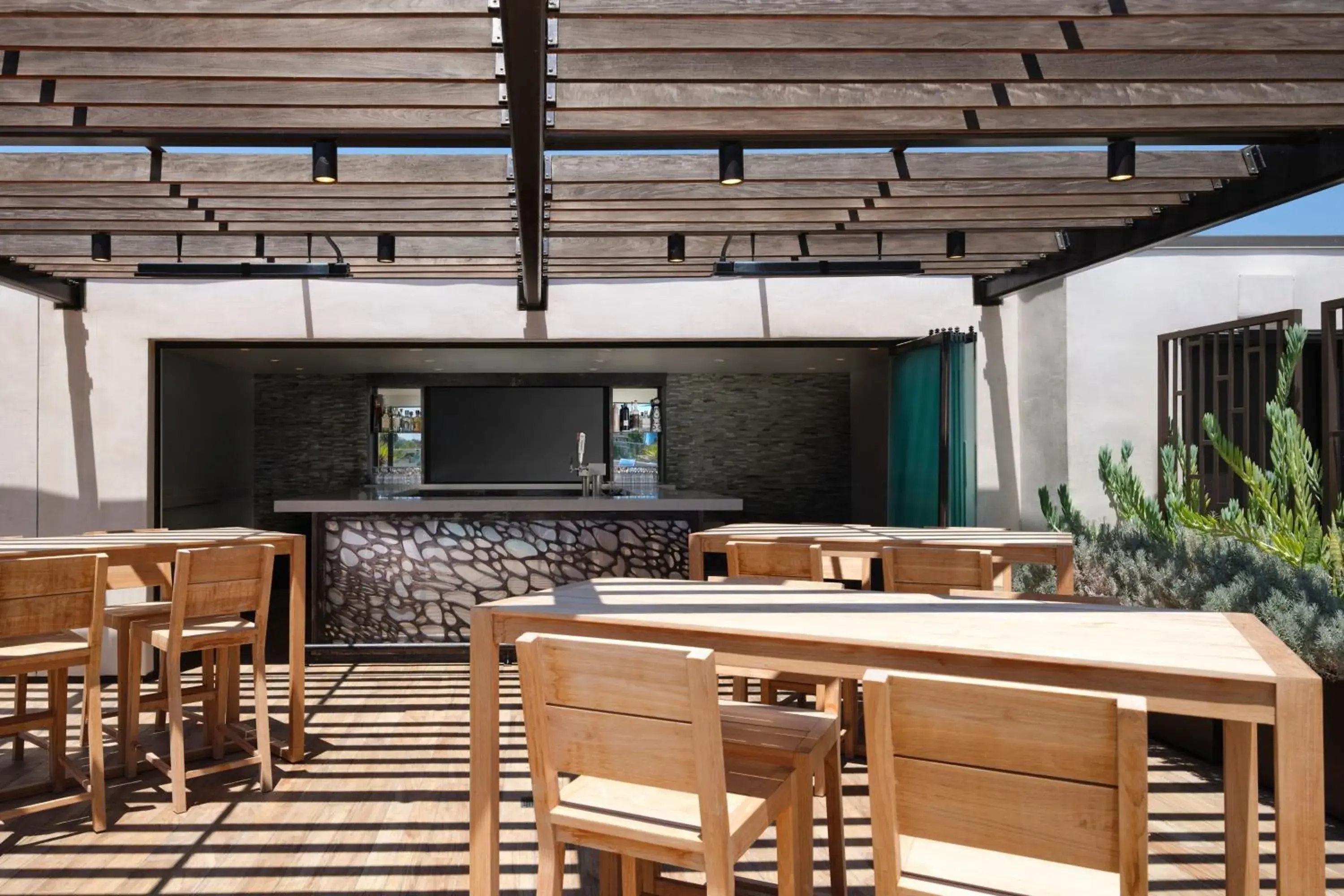 Swimming pool in HOTEL CERRO, Autograph Collection Swimming pool in HOTEL CERRO, Autograph Collection