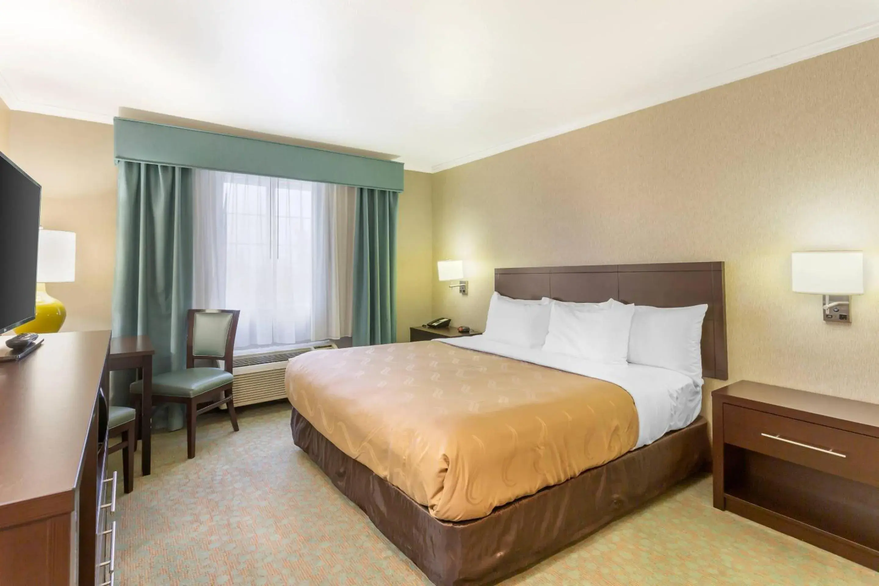 Bedroom, Bed in Quality Inn Payson I-15 Bedroom, Bed in Quality Inn Payson I-15