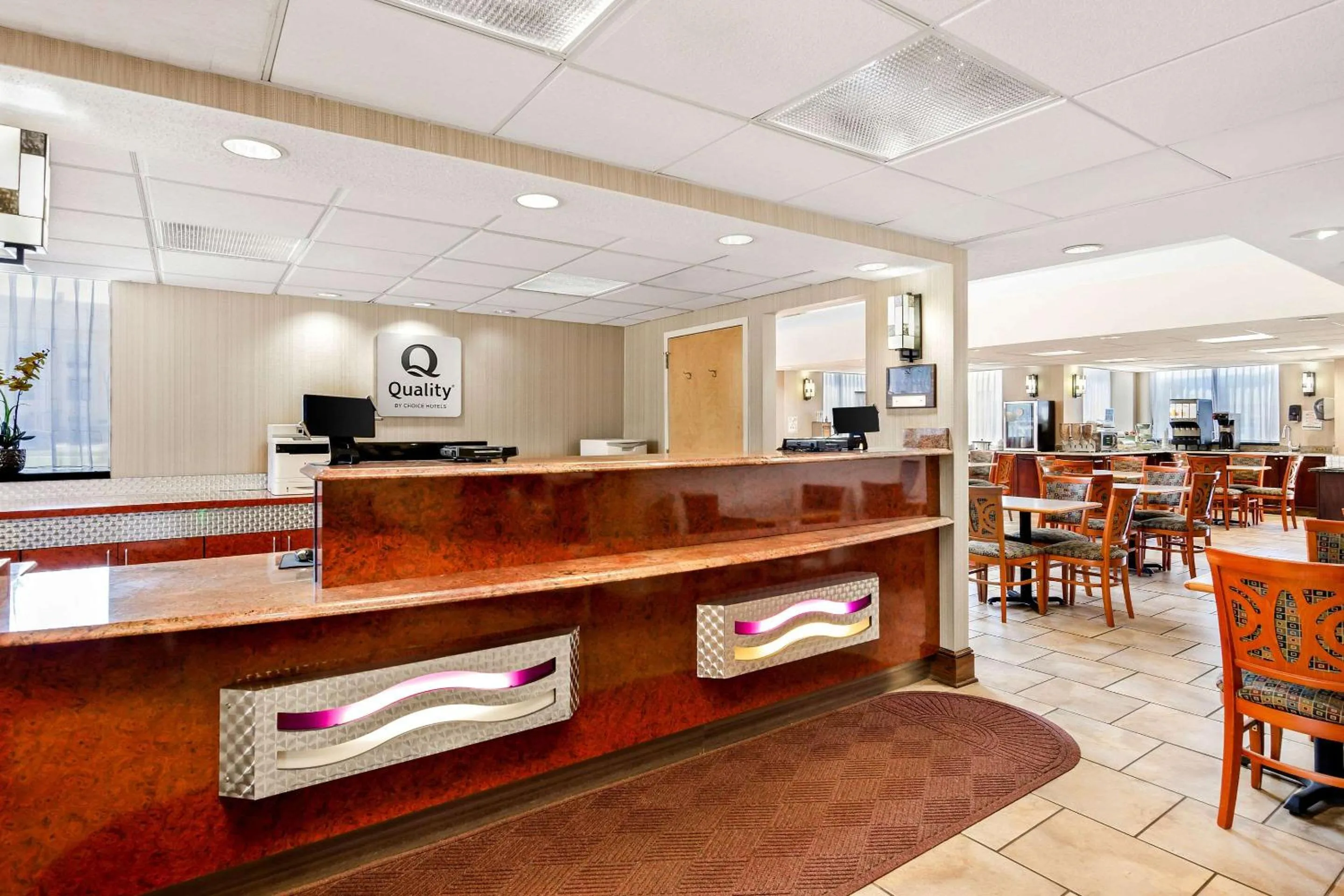 Lobby or reception in Quality Inn Salem - I-81