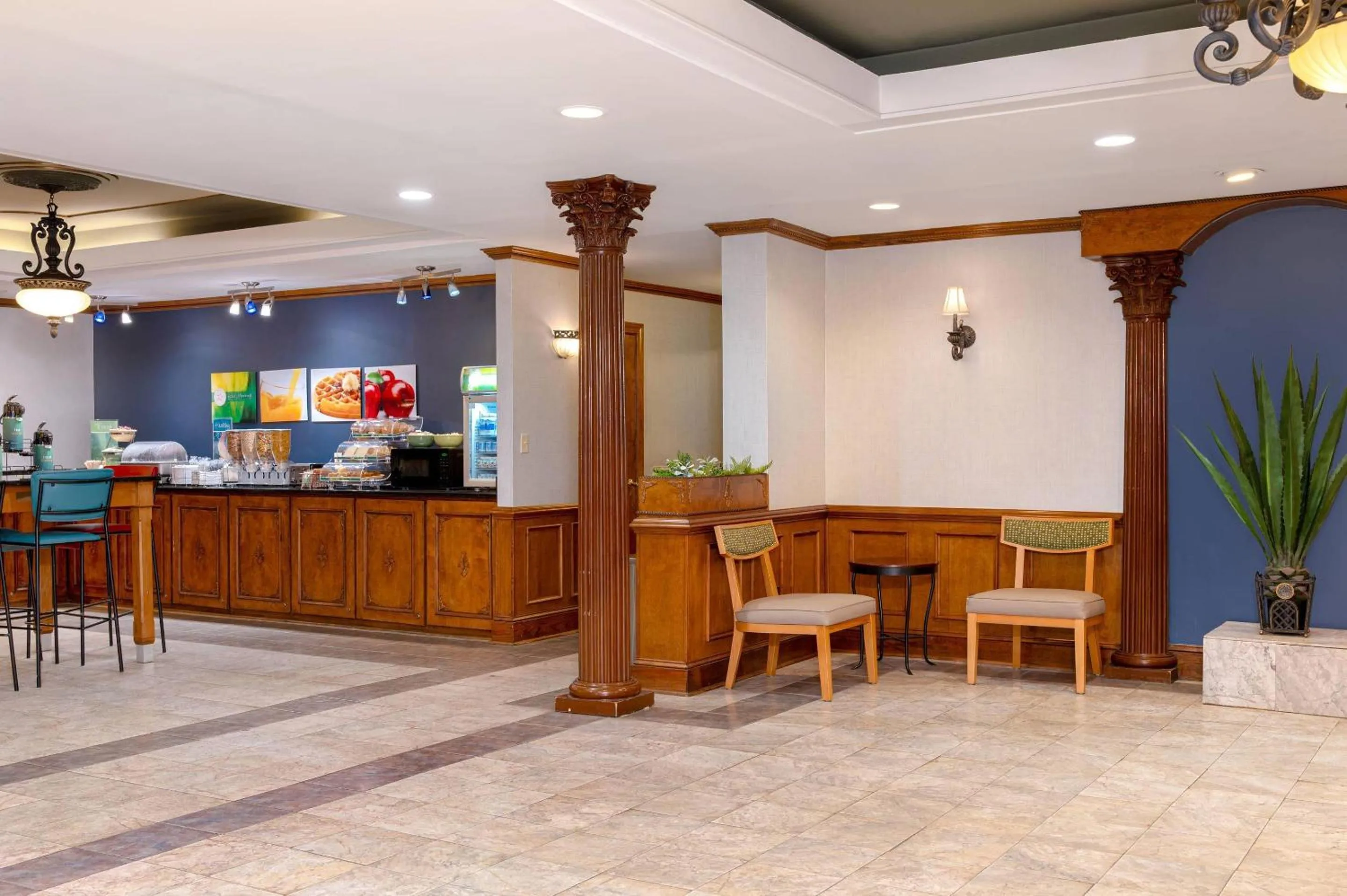 Lobby or reception in Quality Inn South Hill I-85