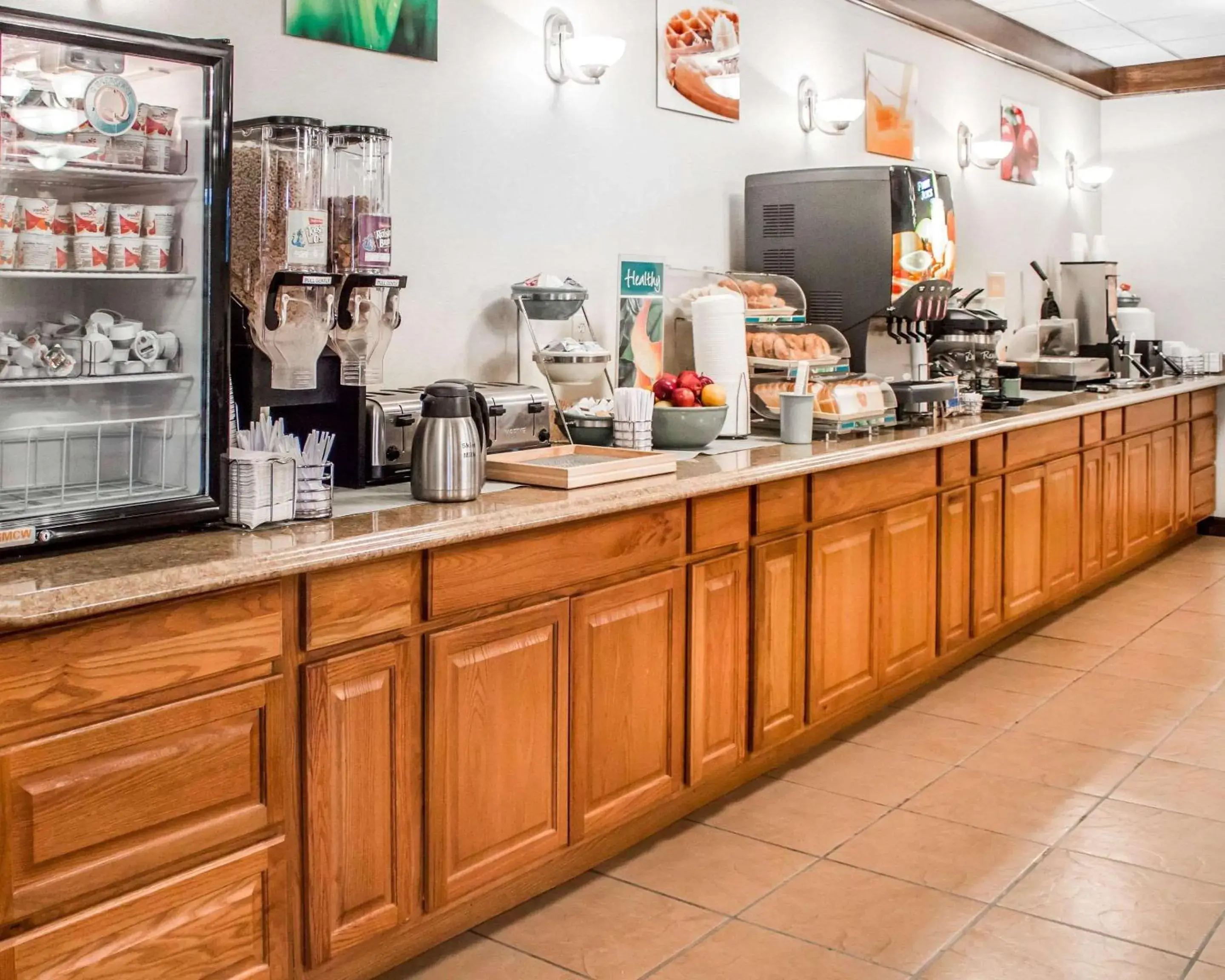 Restaurant/places to eat in Quality Inn & Conference Center Franklin Downtown Restaurant/places to eat in Quality Inn & Conference Center Franklin Downtown