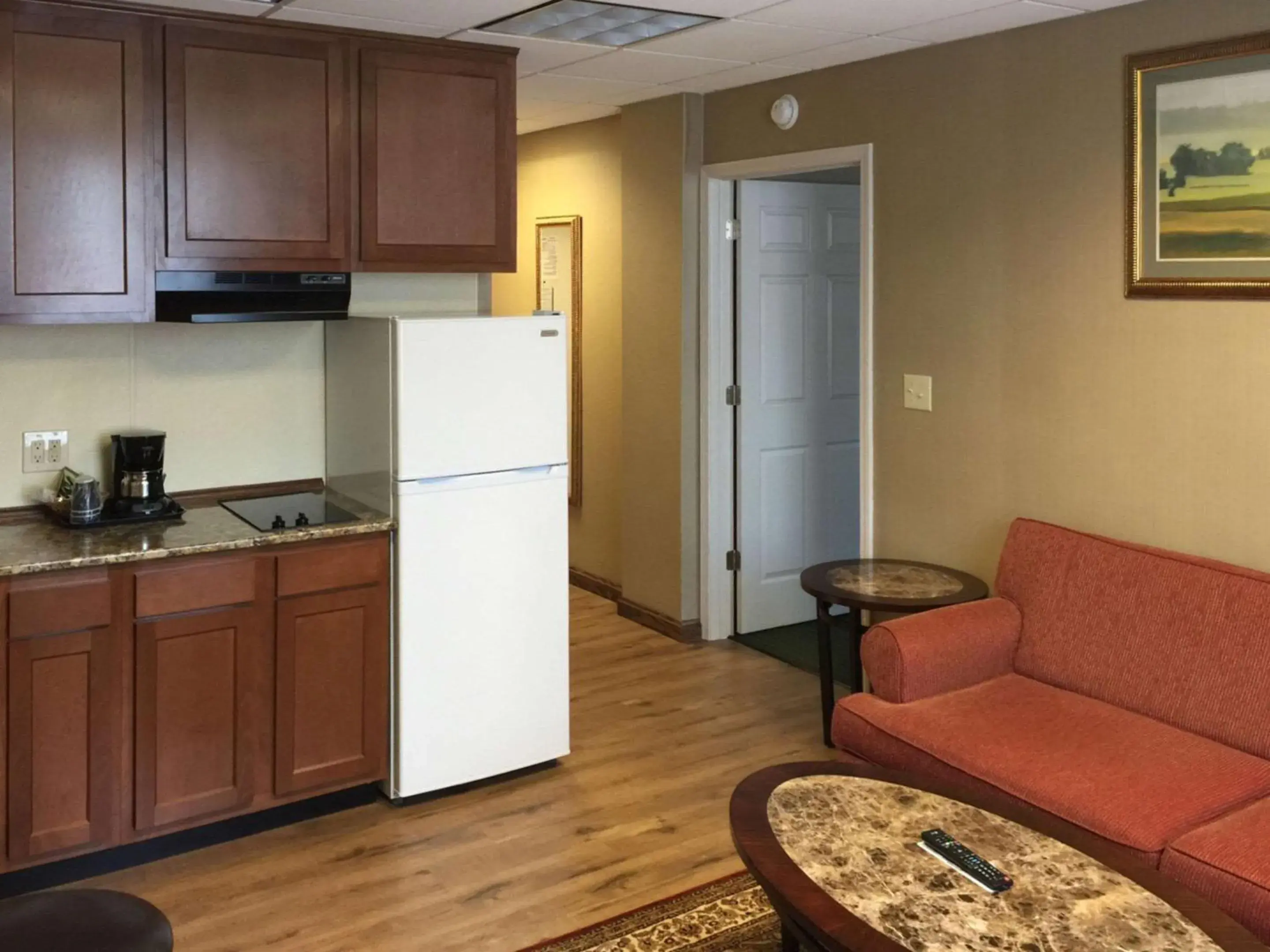 Photo of the whole room in Quality Inn & Conference Center Franklin Downtown Photo of the whole room in Quality Inn & Conference Center Franklin Downtown