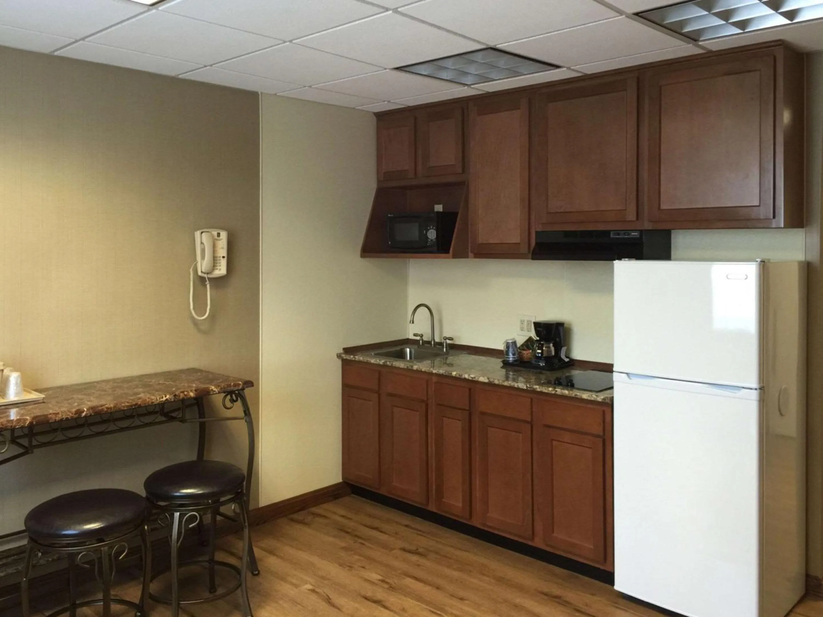 Photo of the whole room in Quality Inn & Conference Center Franklin Downtown