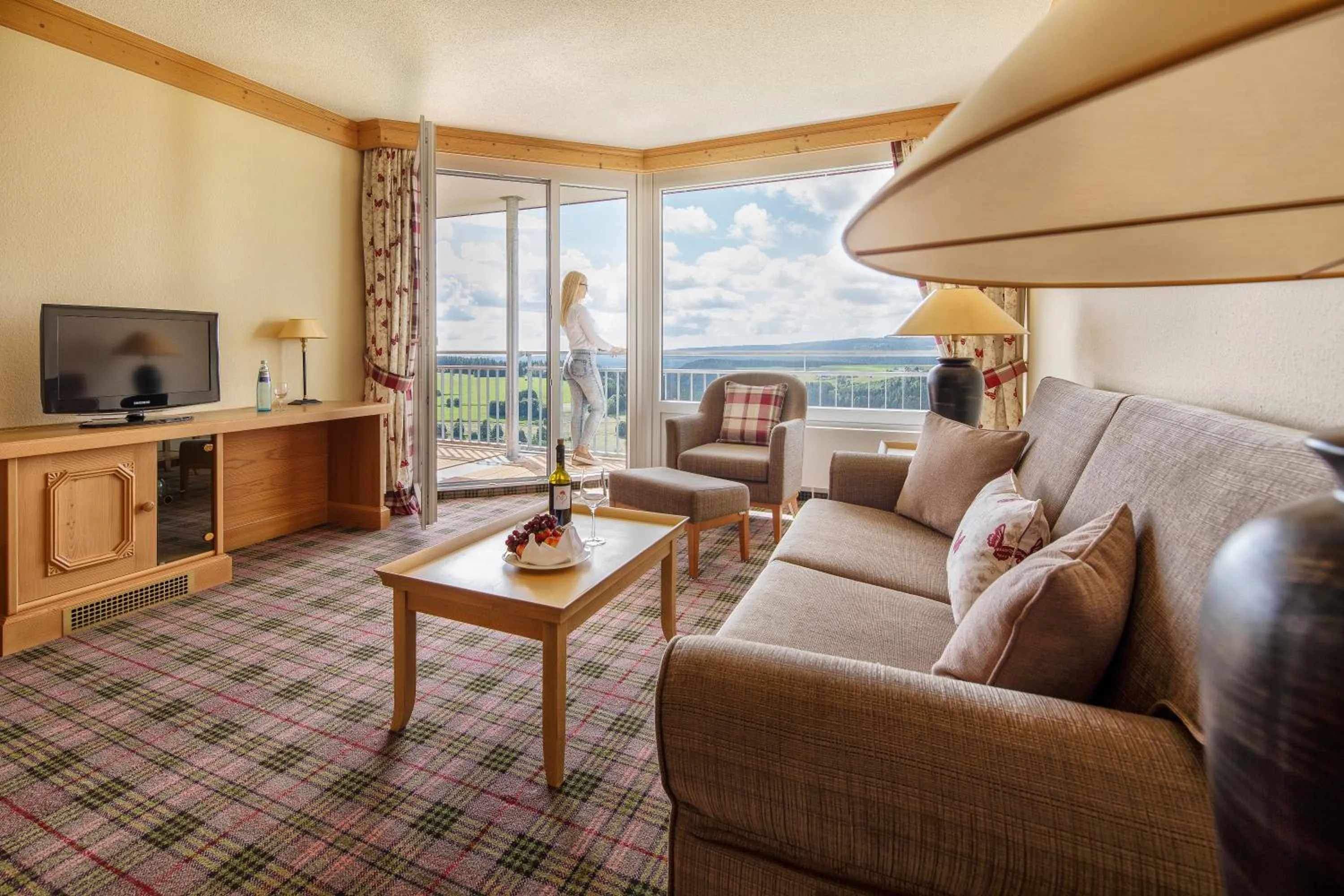 Living room in Schwarzwald Wellnesshotel SAIGERHÖH I Spa Golf & Wandern über dem Titisee