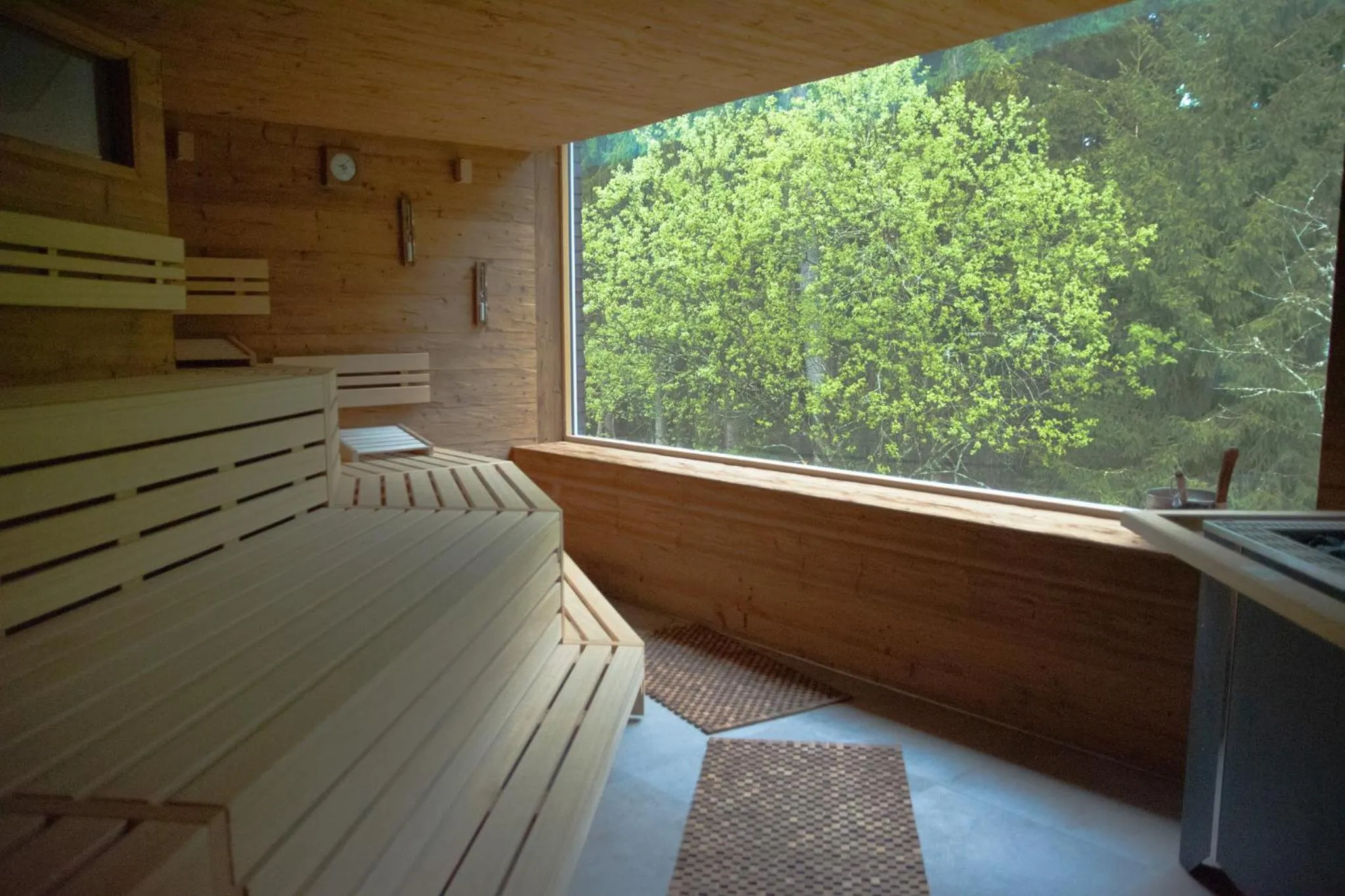 Sauna in Schwarzwald Wellnesshotel SAIGERHÖH I Spa Golf & Wandern über dem Titisee