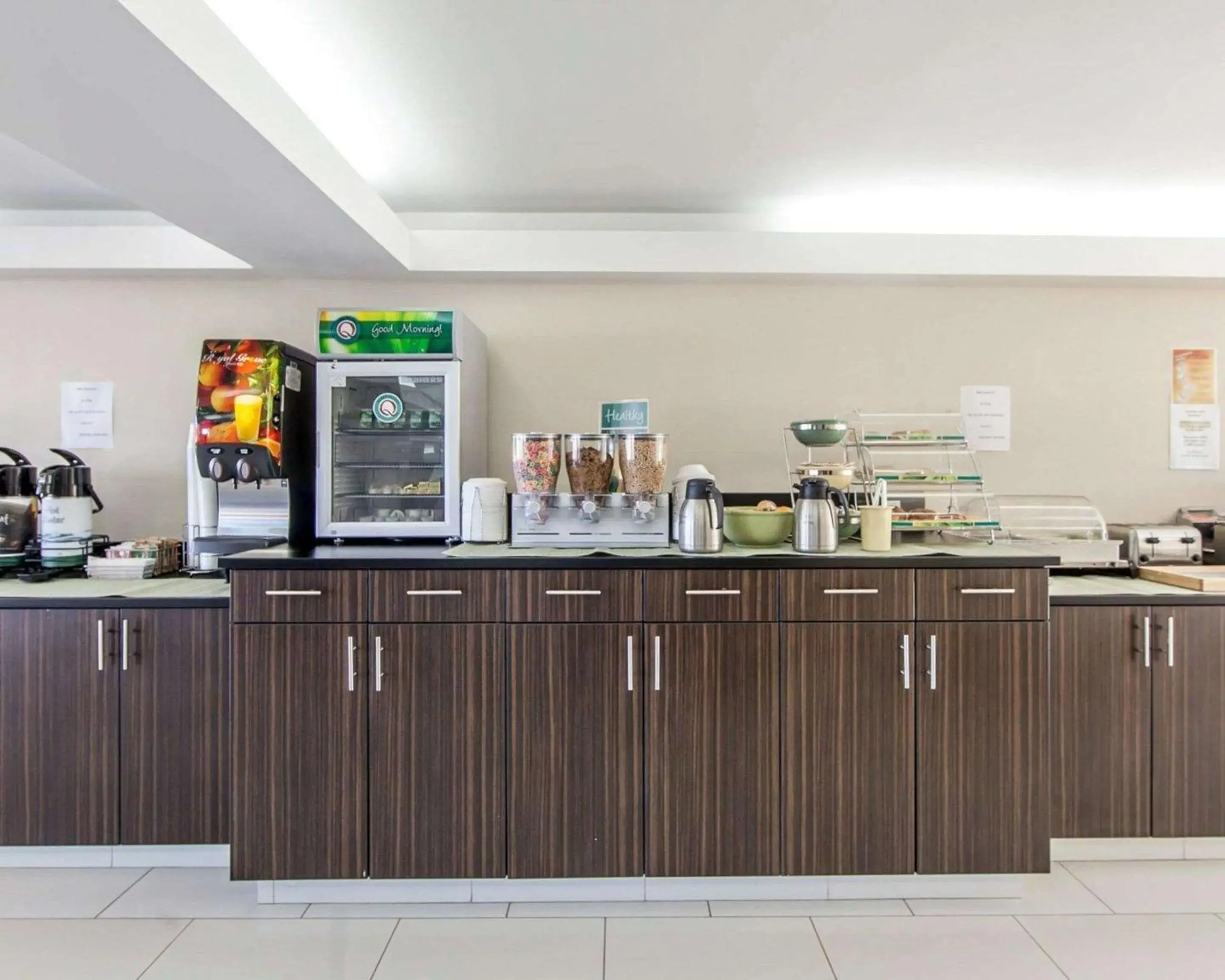 Restaurant/places to eat in Quality Inn & Suites Restaurant/places to eat in Quality Inn & Suites