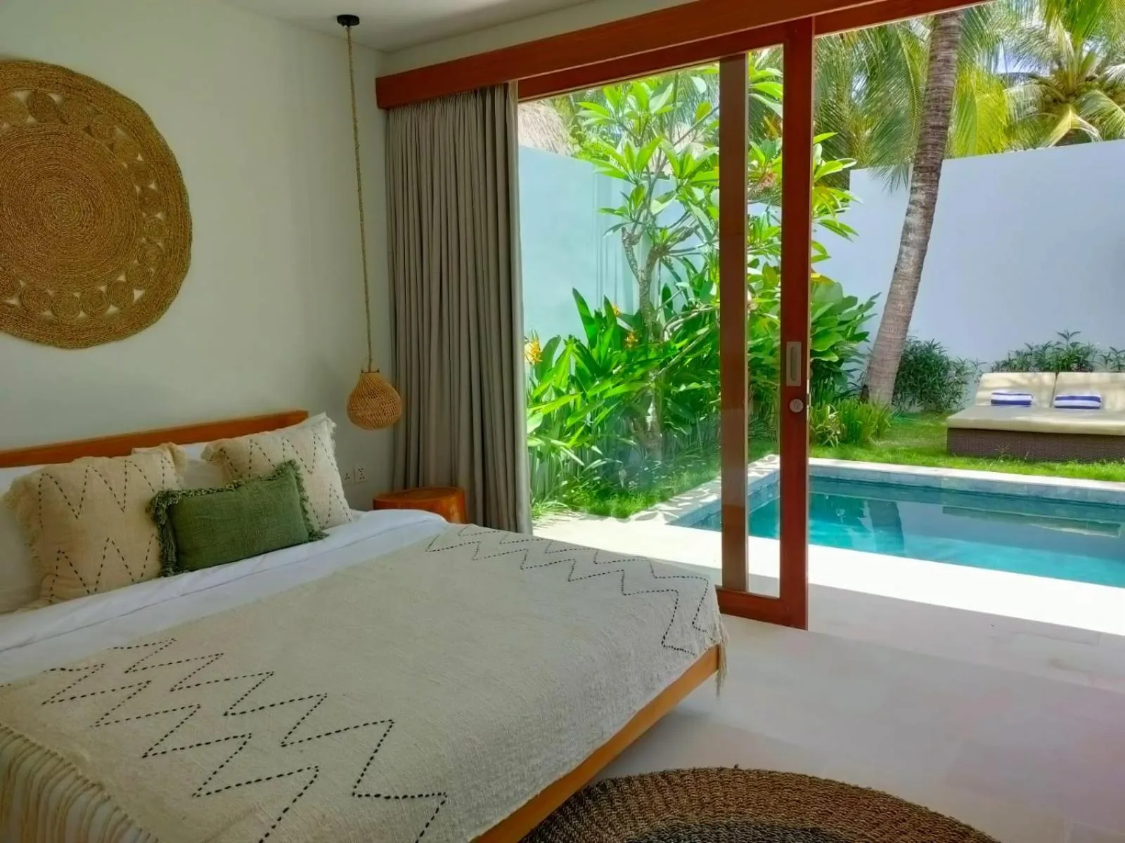 Bedroom, Bed in Kalea Villas