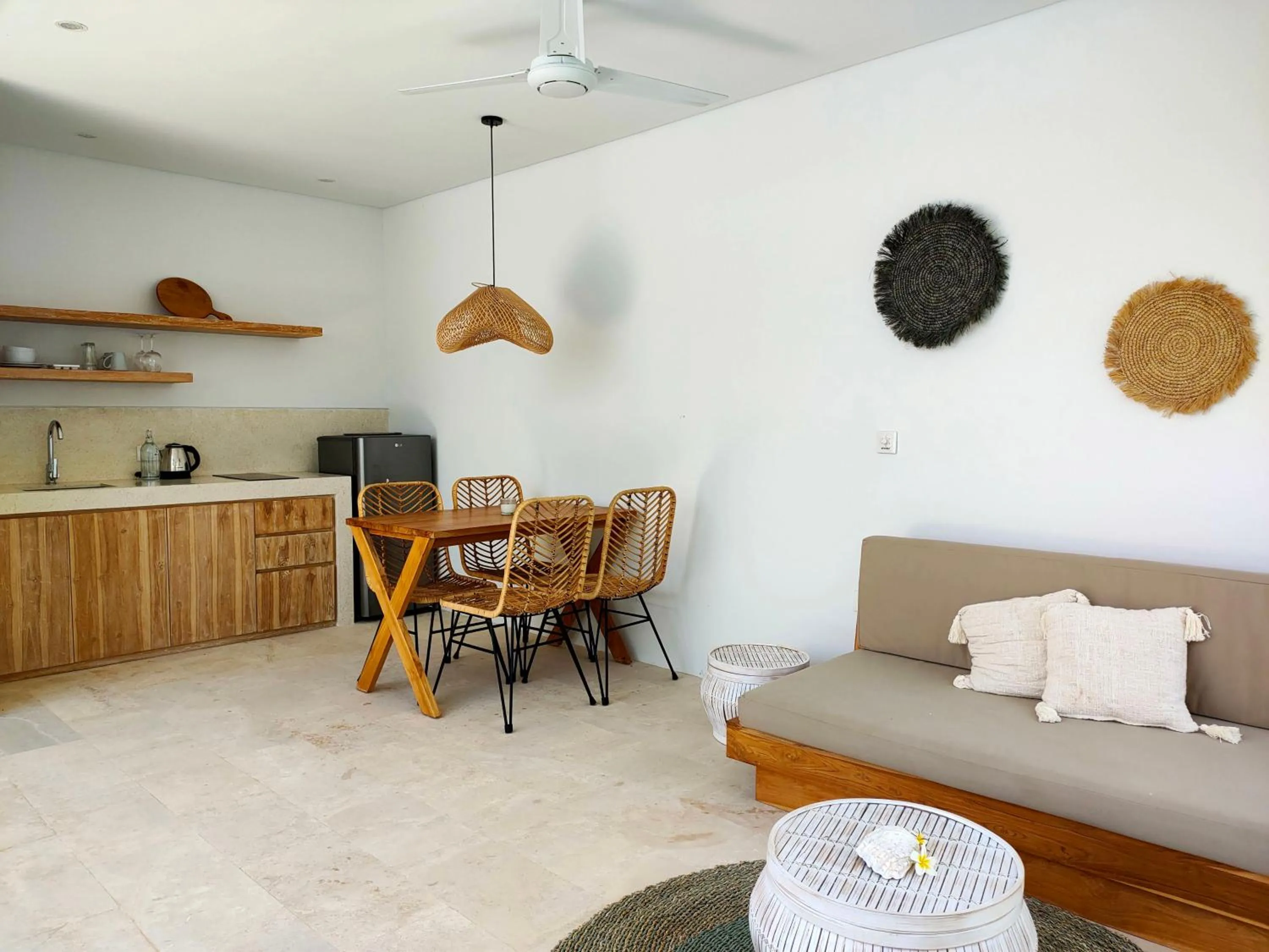 Kitchen or kitchenette in Kalea Villas