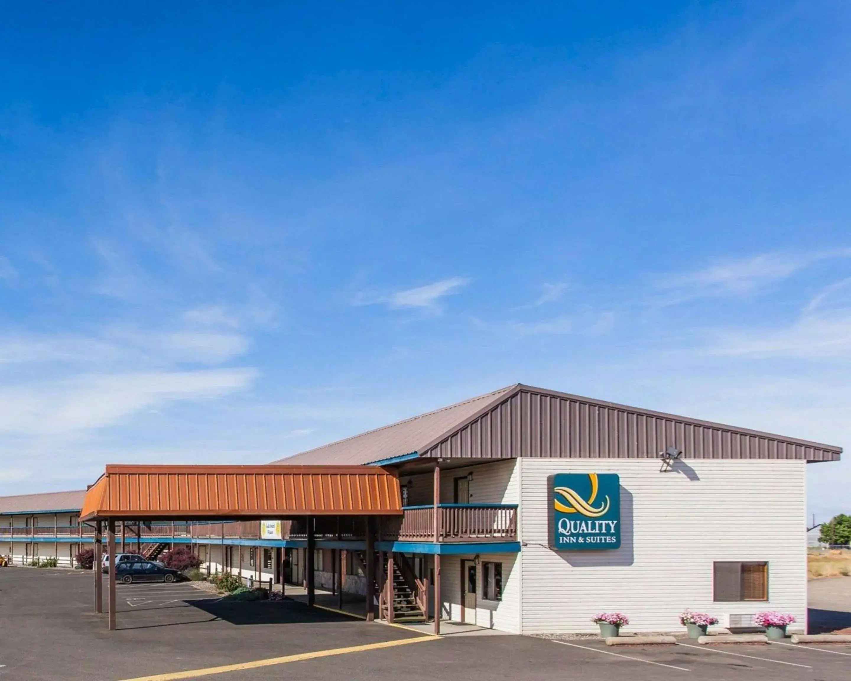 Property building in Quality Inn & Suites Goldendale Property building in Quality Inn & Suites Goldendale