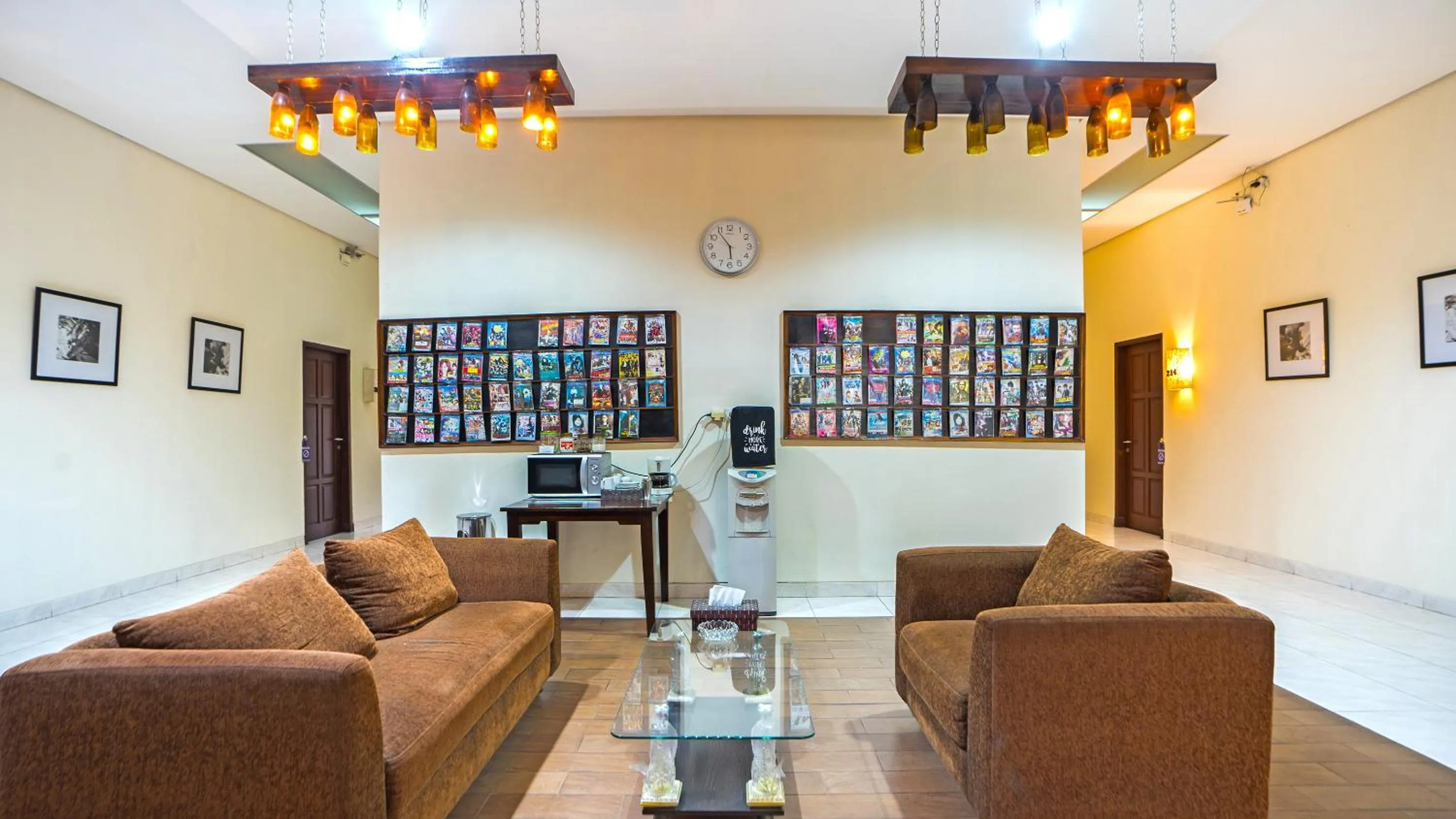 Area and facilities in Jambuluwuk Mansion Pakubuwono