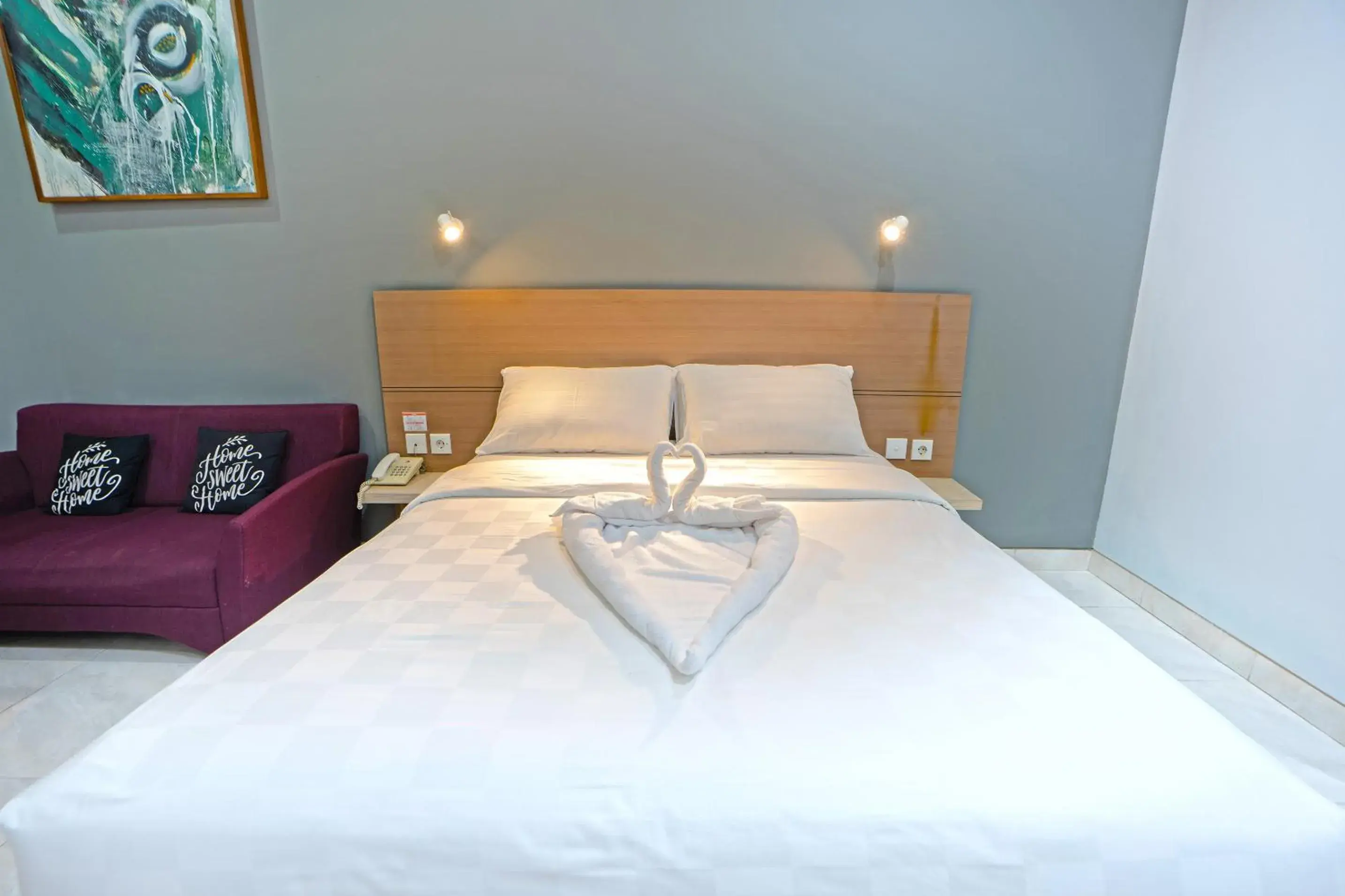 Bed in Jambuluwuk Mansion Pakubuwono Bed in Jambuluwuk Mansion Pakubuwono