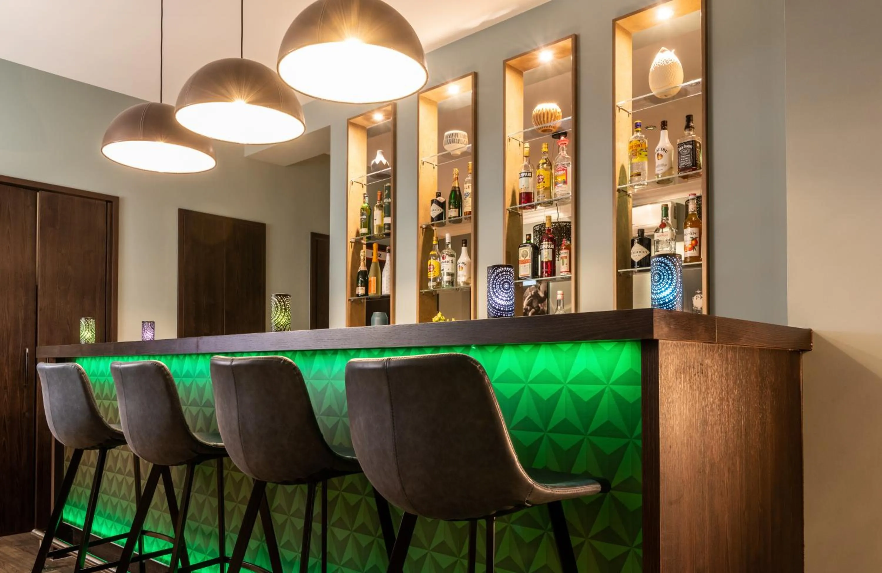 Lounge or bar in Leonardo Boutique Hotel Berlin City South