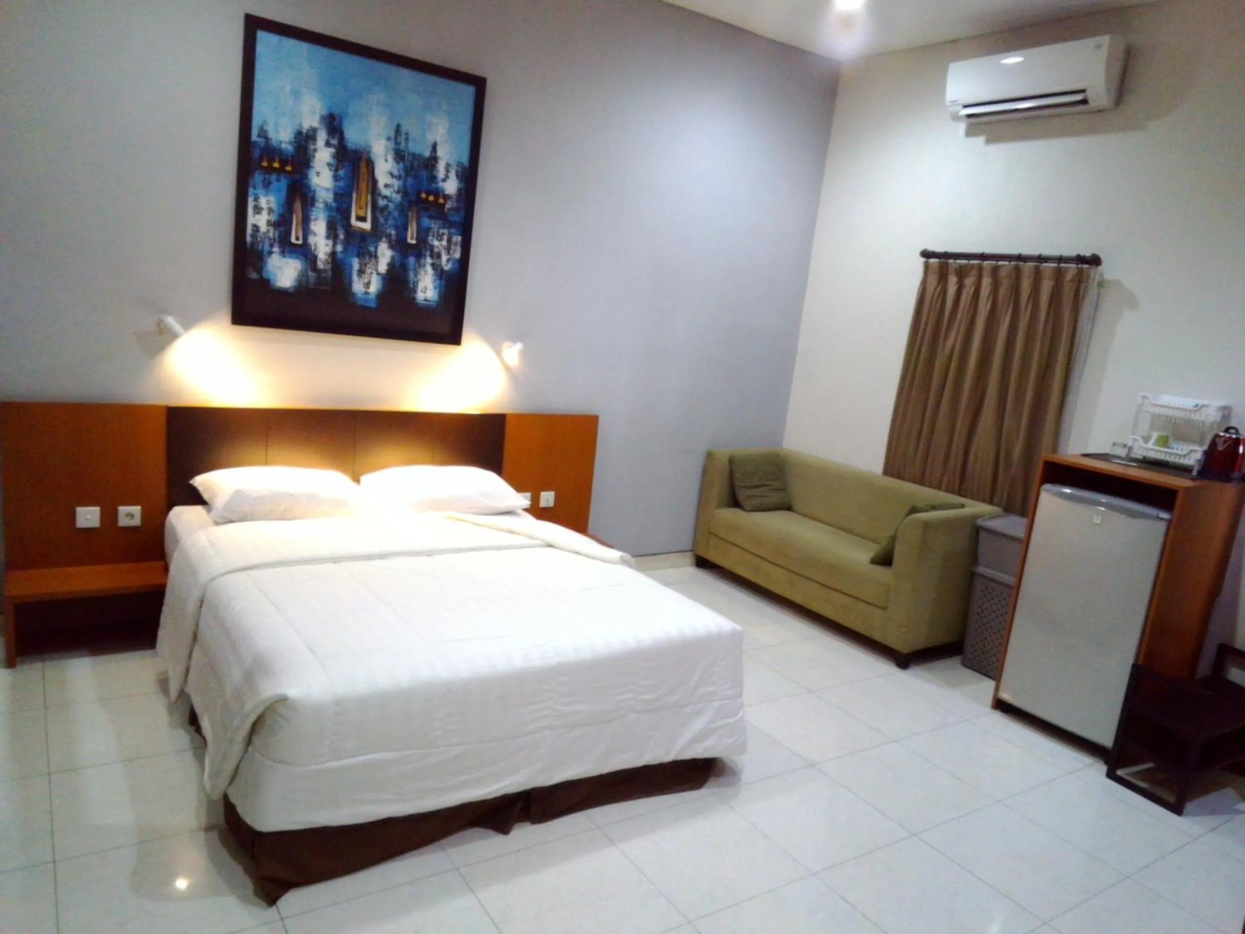 Bedroom, Bed in Jambuluwuk Residence Menteng