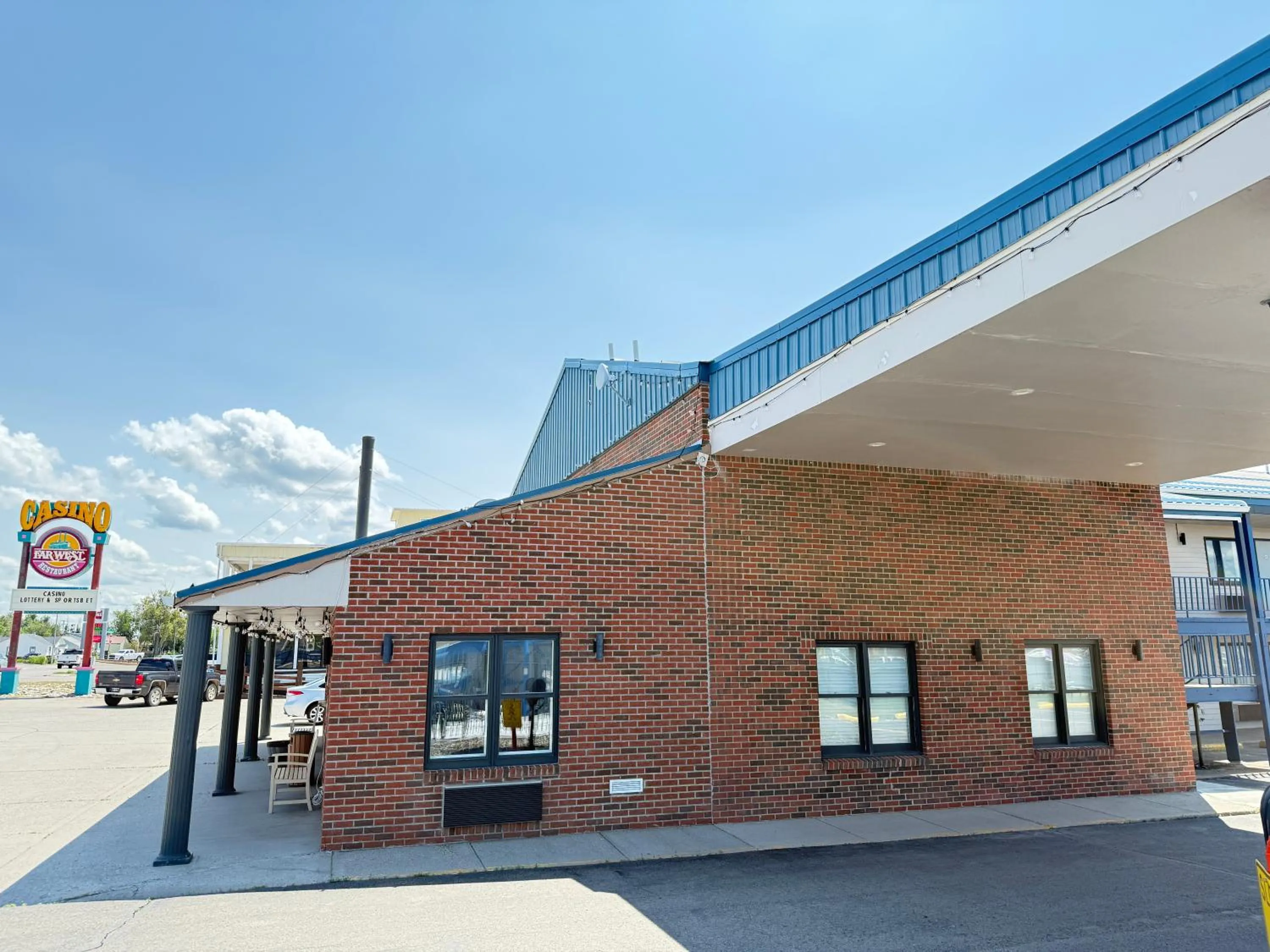 Property building in Hardin Lodge By Capital O Little Bighorn Battlefield I-90