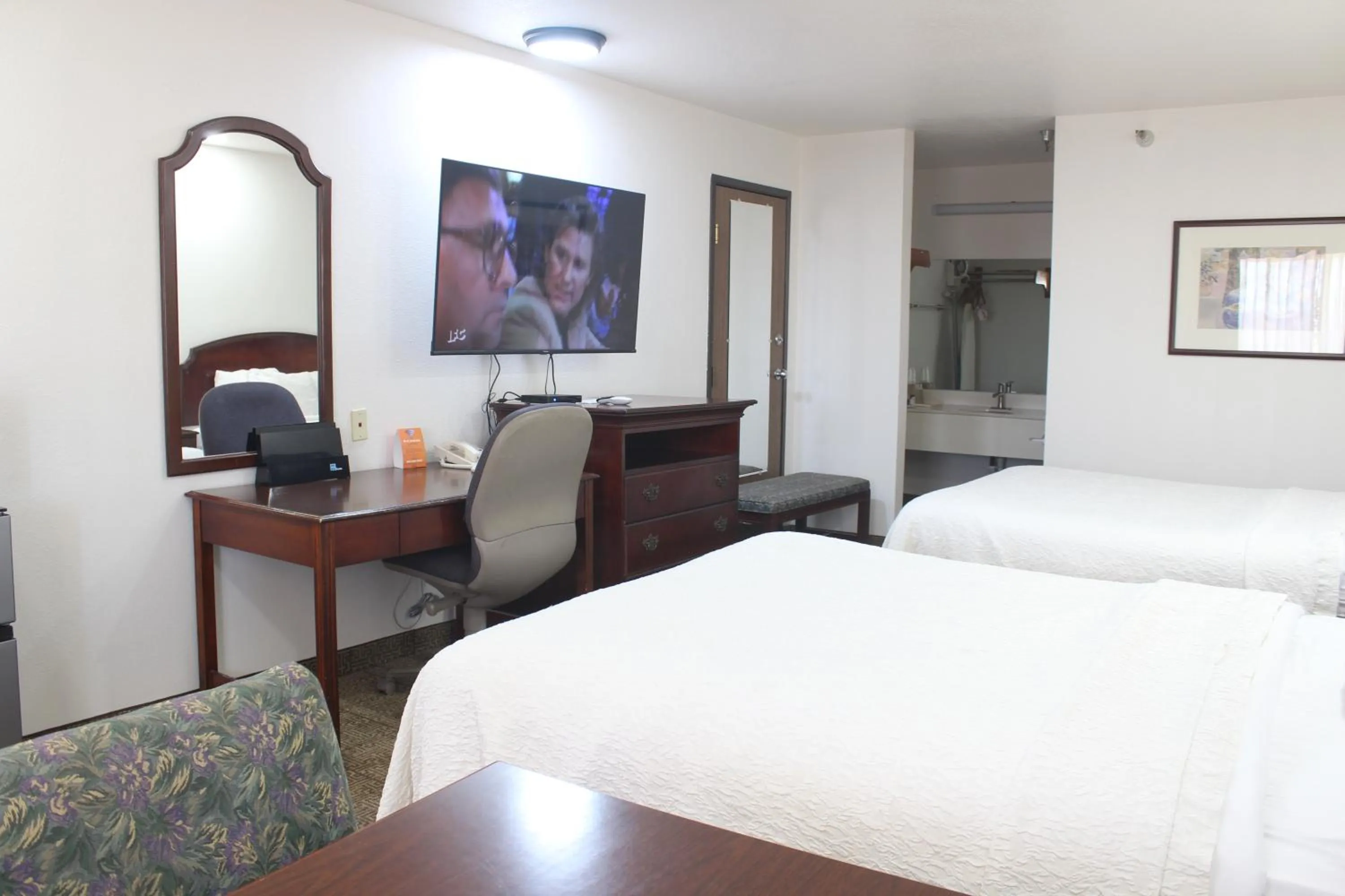 Bed in Rodeway Inn Tucumcari