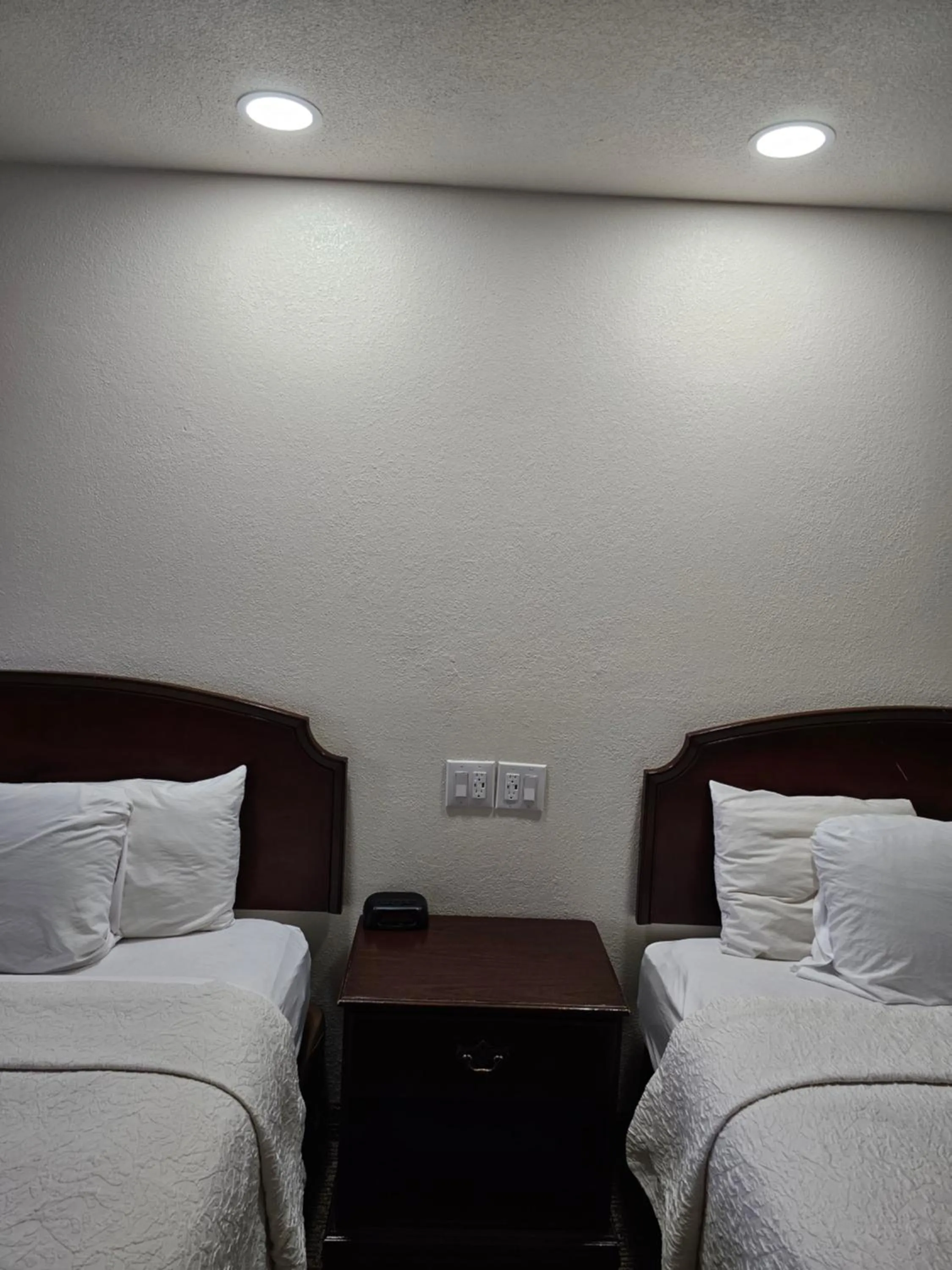 Bed in Rodeway Inn Tucumcari