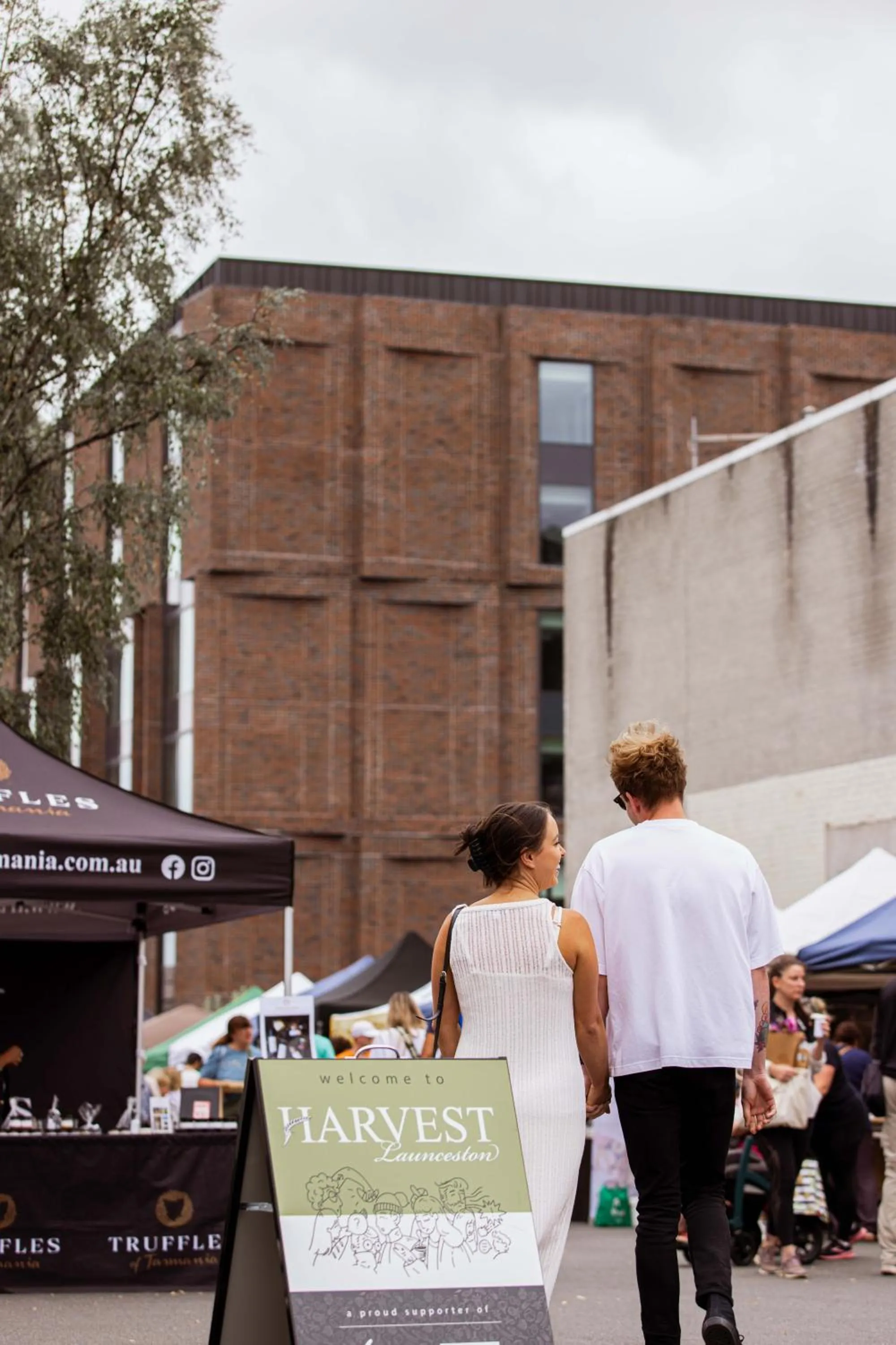 Property building in Hotel Verge Launceston