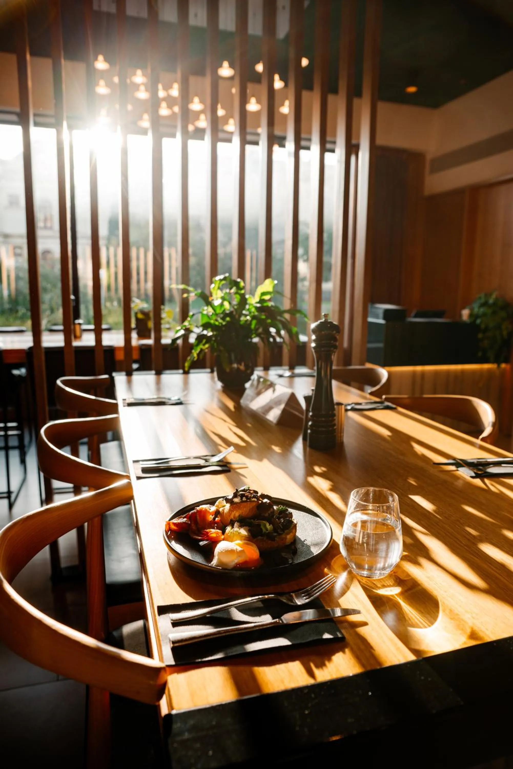 Restaurant/places to eat in Hotel Verge Launceston