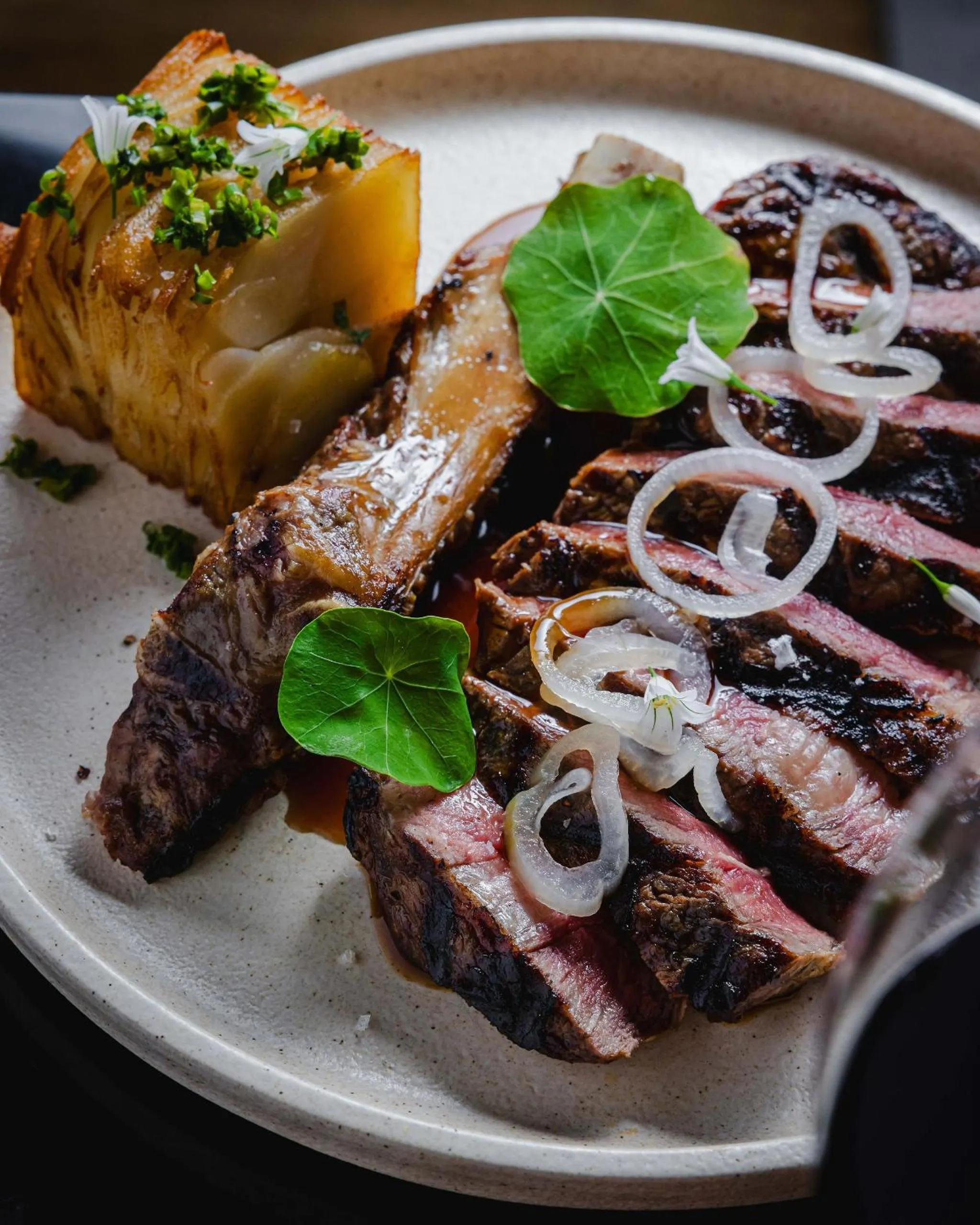 Restaurant/places to eat in Hotel Verge Launceston