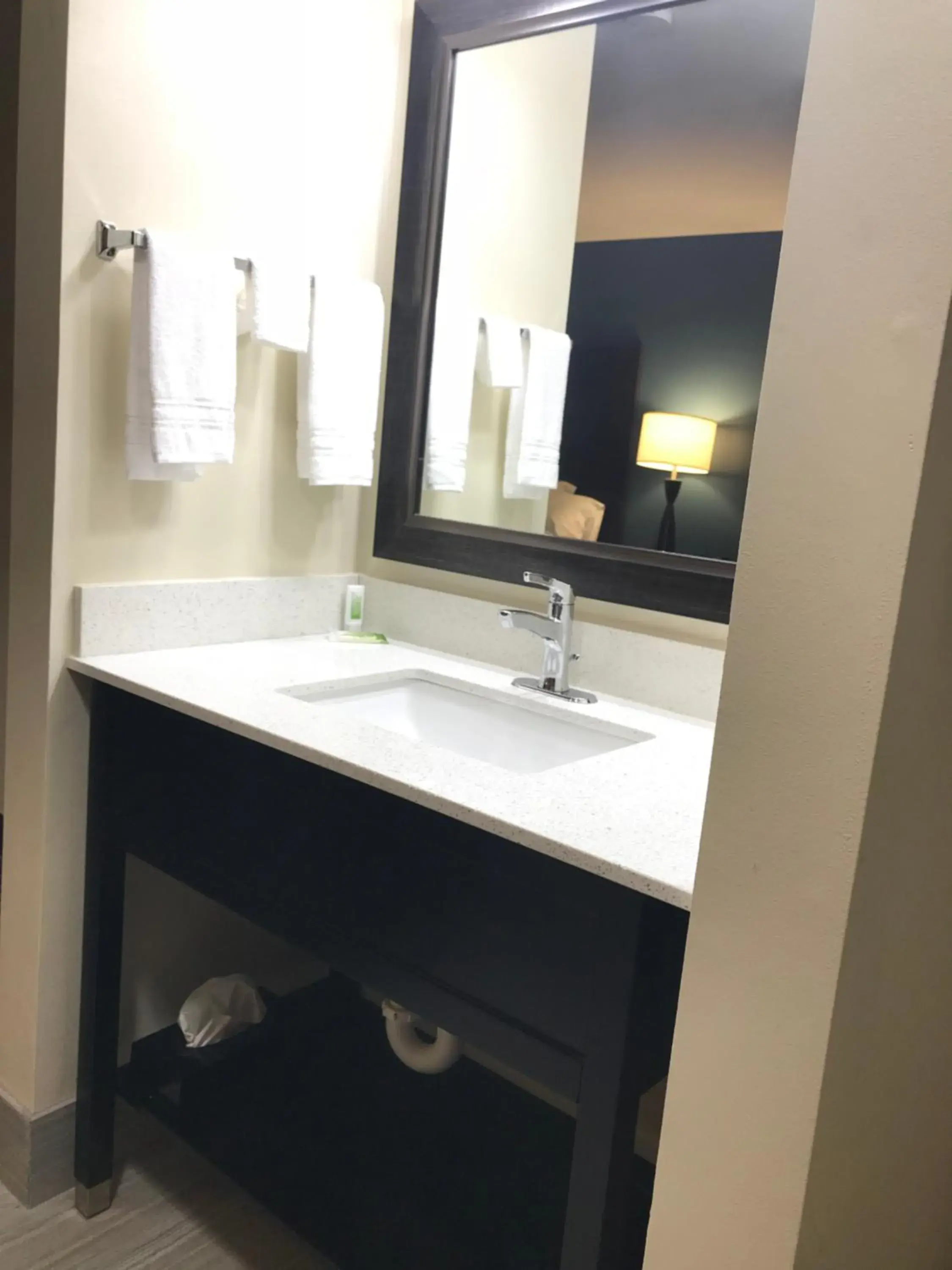 King Room - Non-Smoking in AmericInn by Wyndham Jefferson King Room - Non-Smoking in AmericInn by Wyndham Jefferson