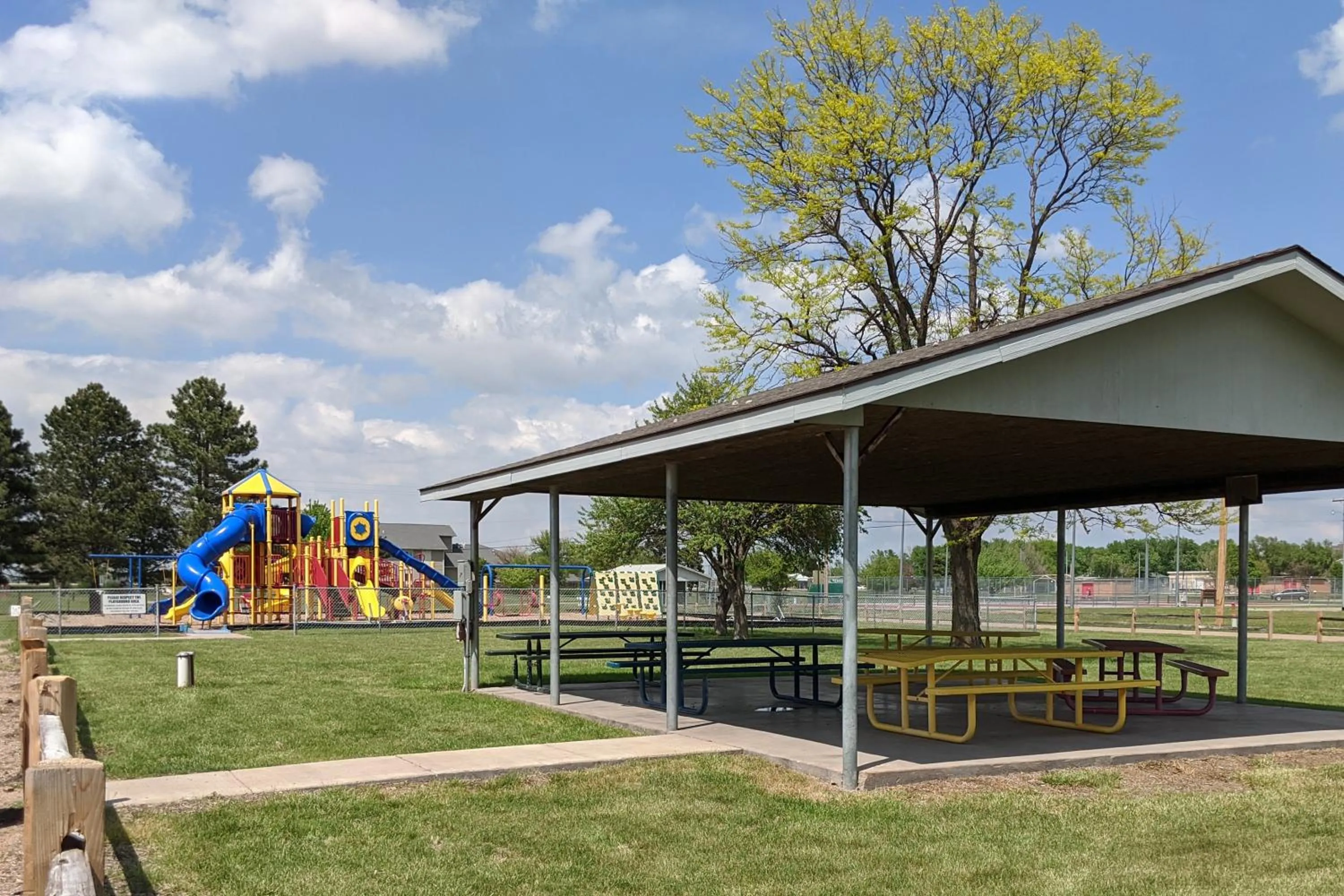 Neighbourhood, Children's Play Area in Rodeway Inn & Suites Hoisington