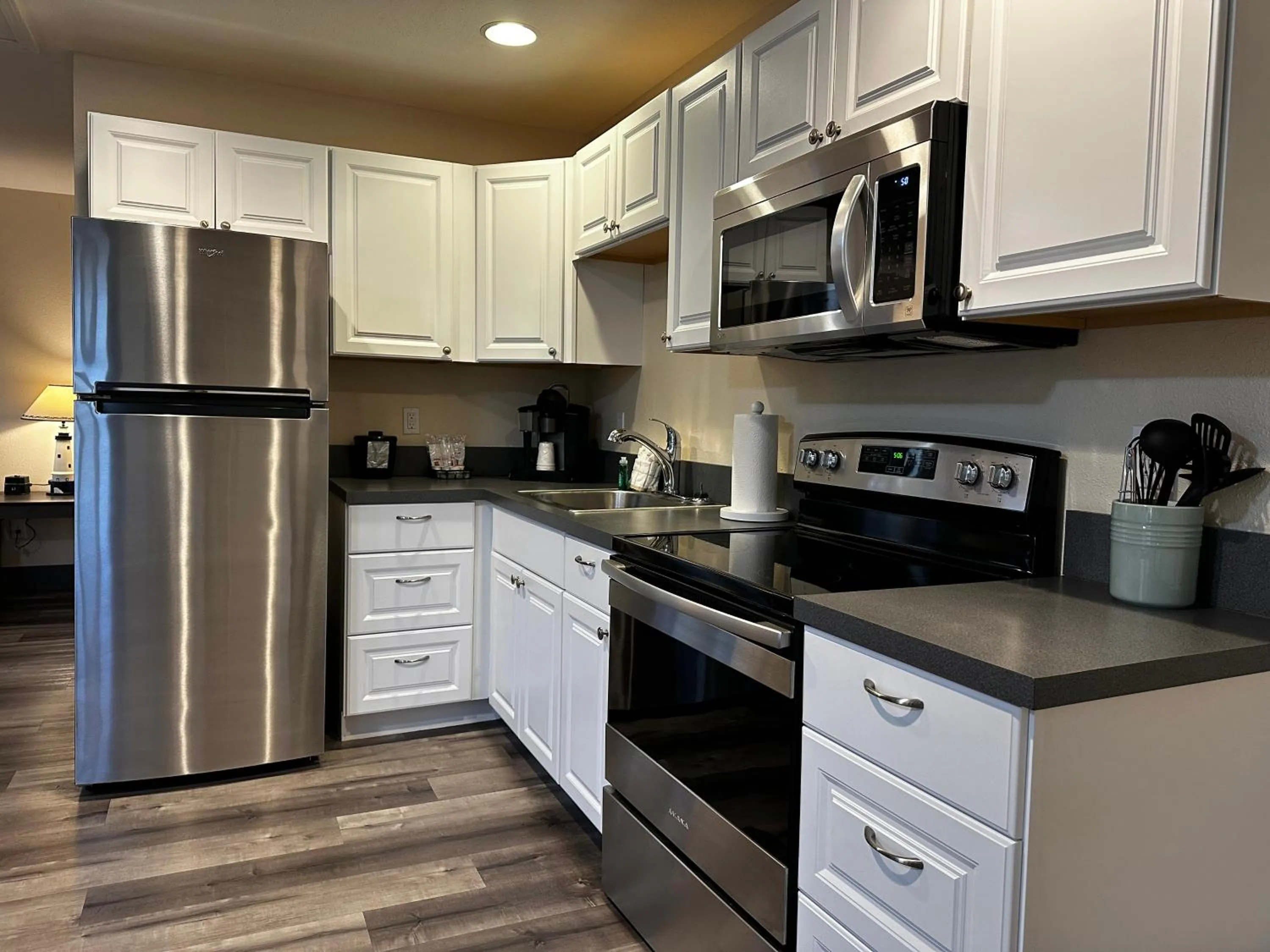 Kitchen or kitchenette in Inn at the Sea