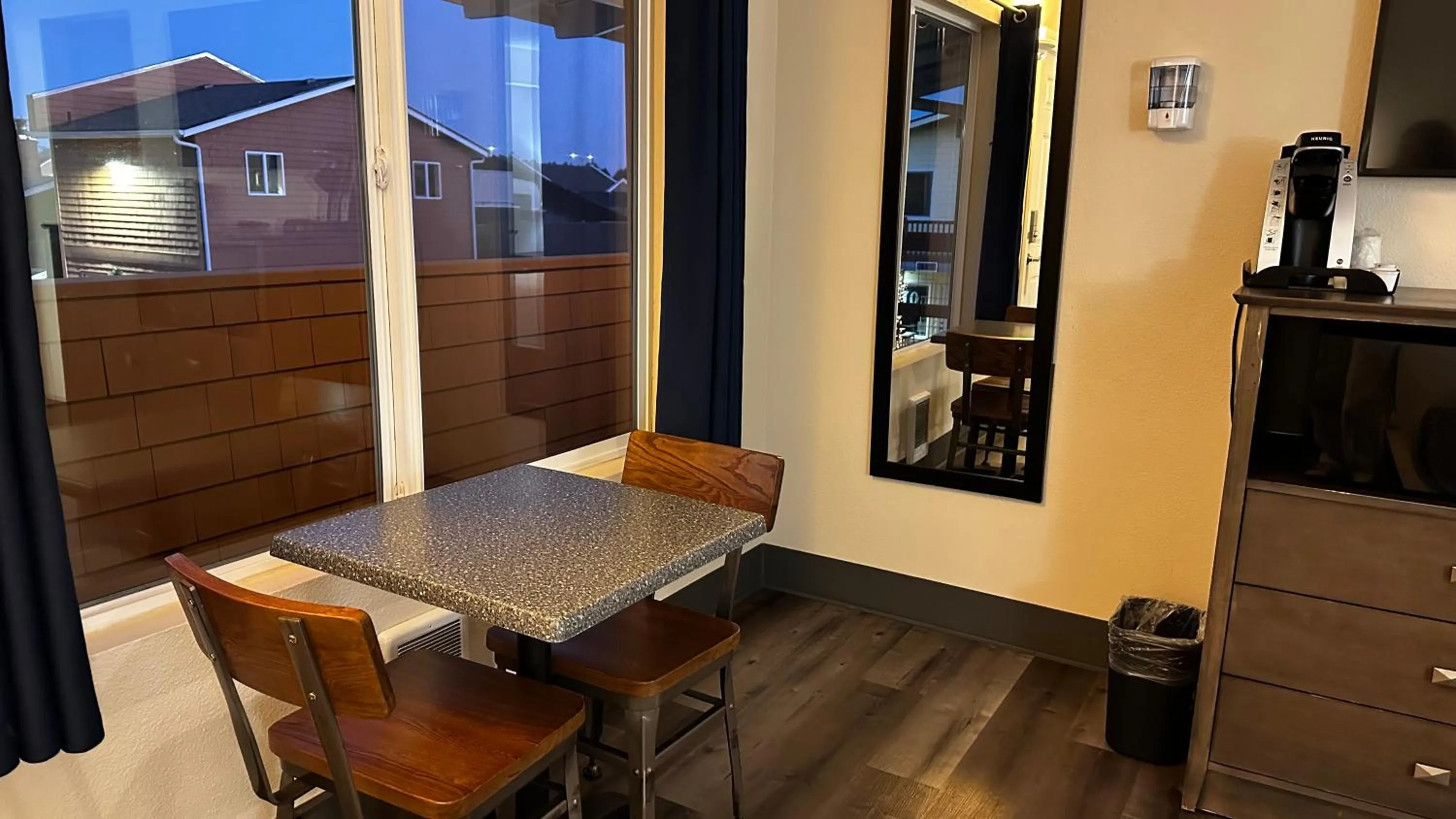 Seating area in Inn at the Sea