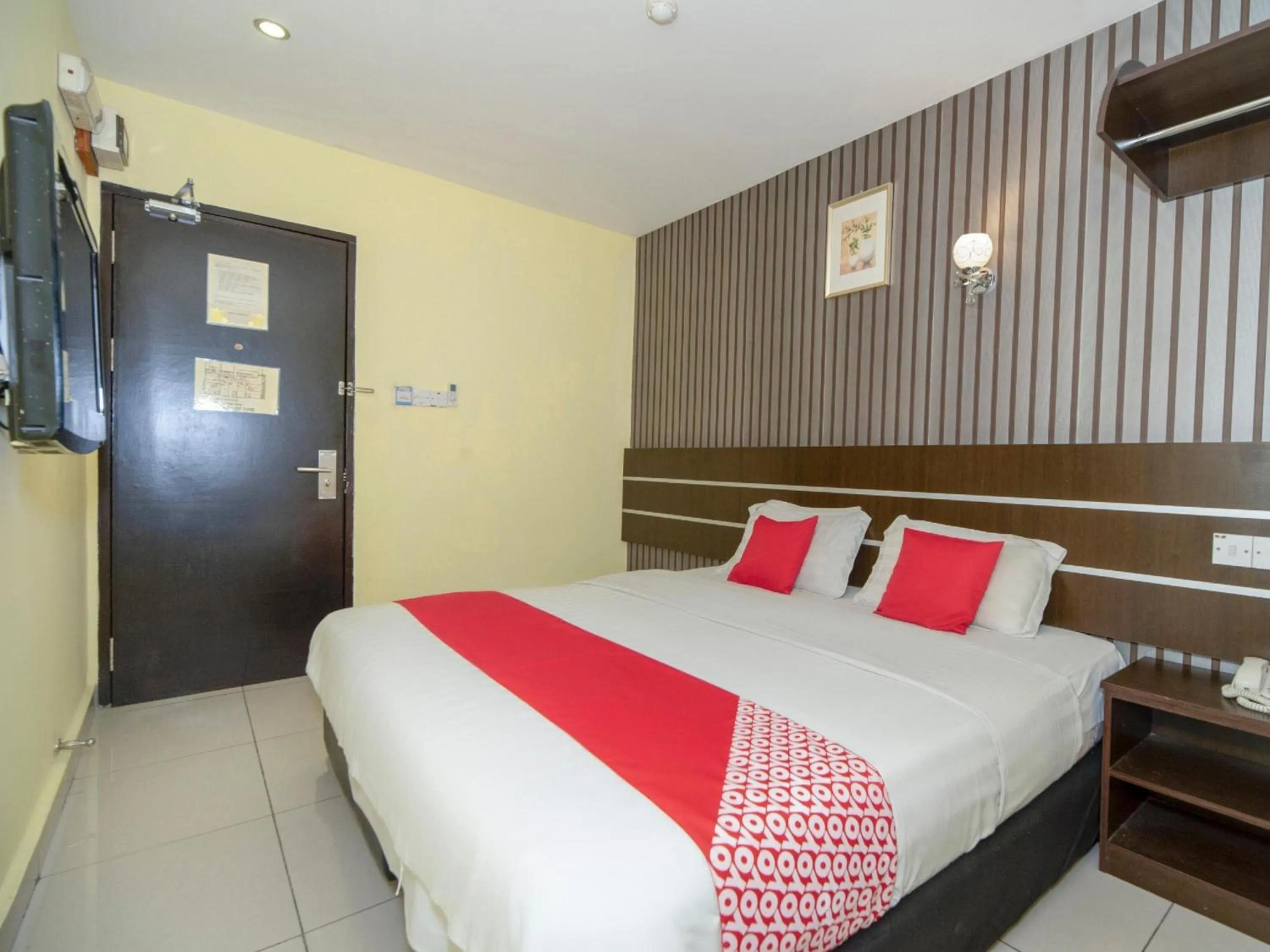 Photo of the whole room in Hotel O Stay Inn