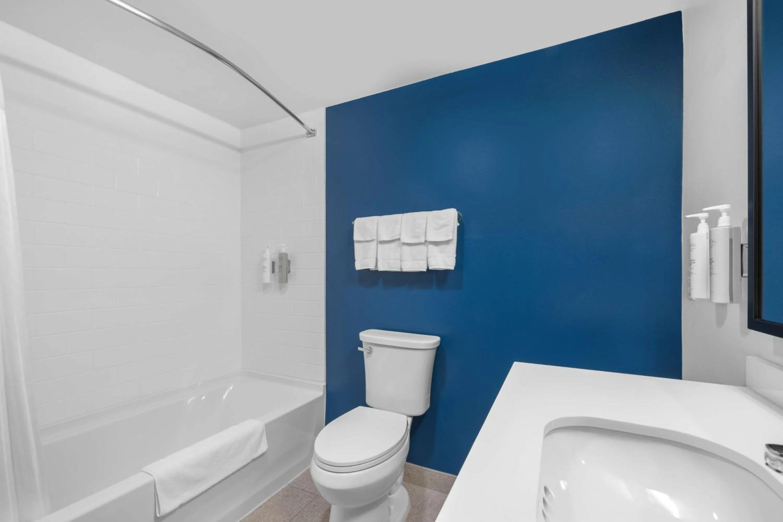 Bathroom in Spark By Hilton Fredericksburg Southpoint