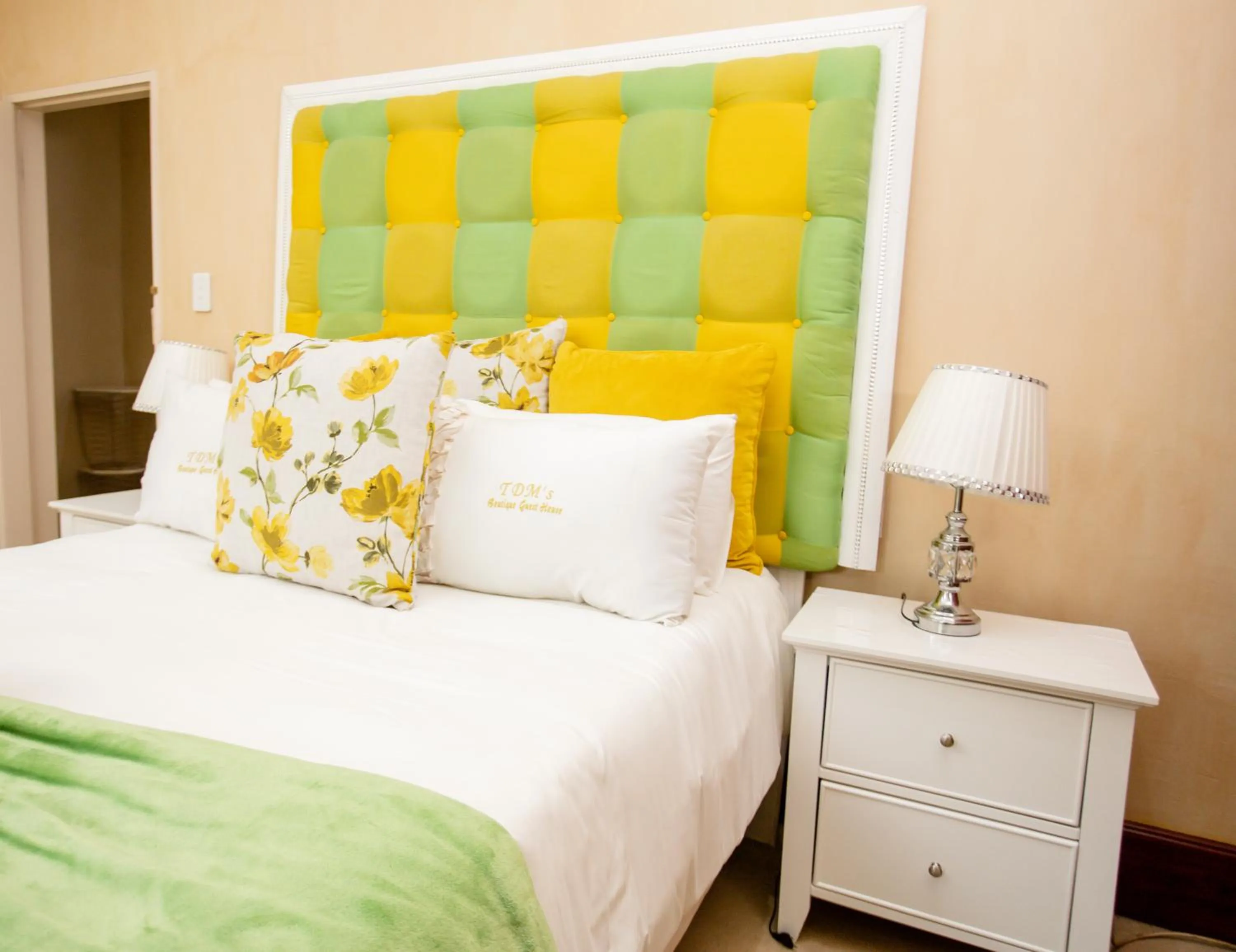 Bed in TDM's Boutique Guest House